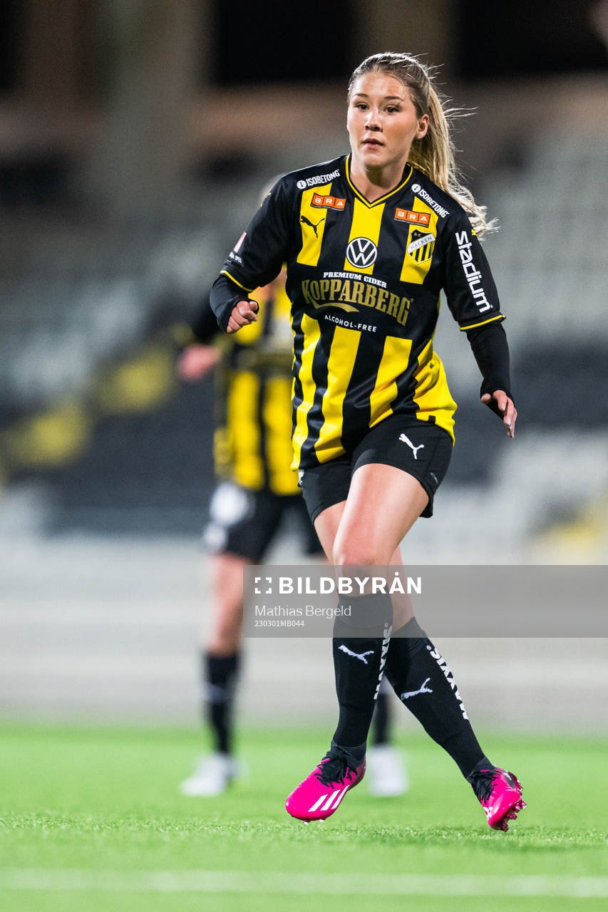 Häckens Novalie Jensen