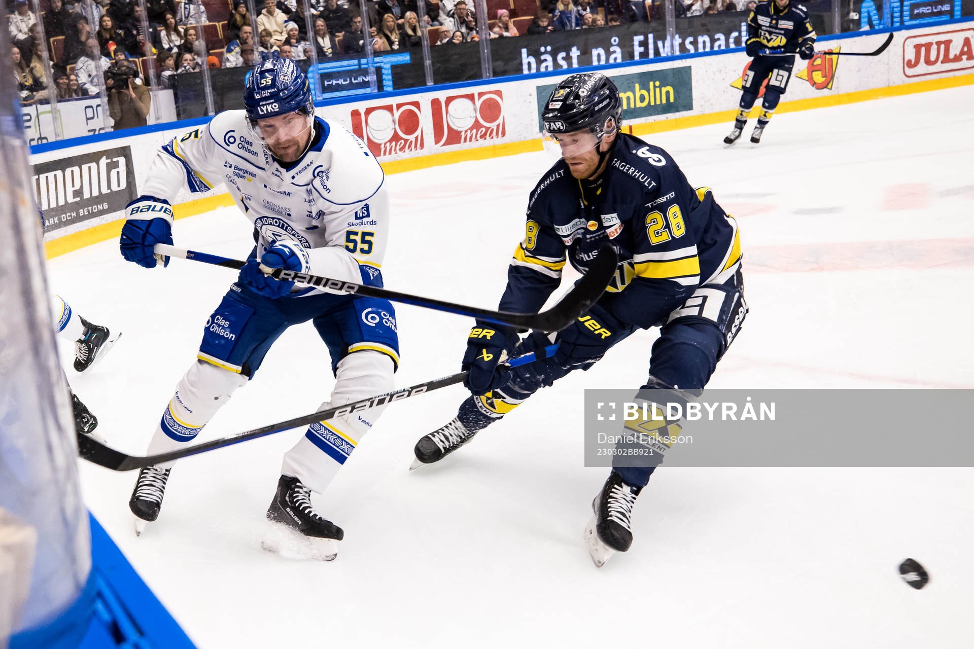 Leksands Jonas Ahnelöv och HV71s Joonas Nättinen