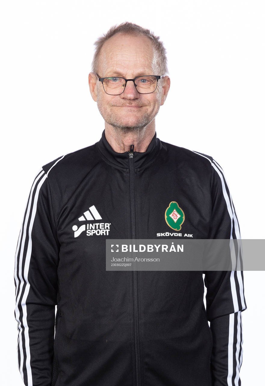 Skövdes Lagledare Kjell Larsson poserar för ett porträtt den 2 mars 2023 i Skövde.