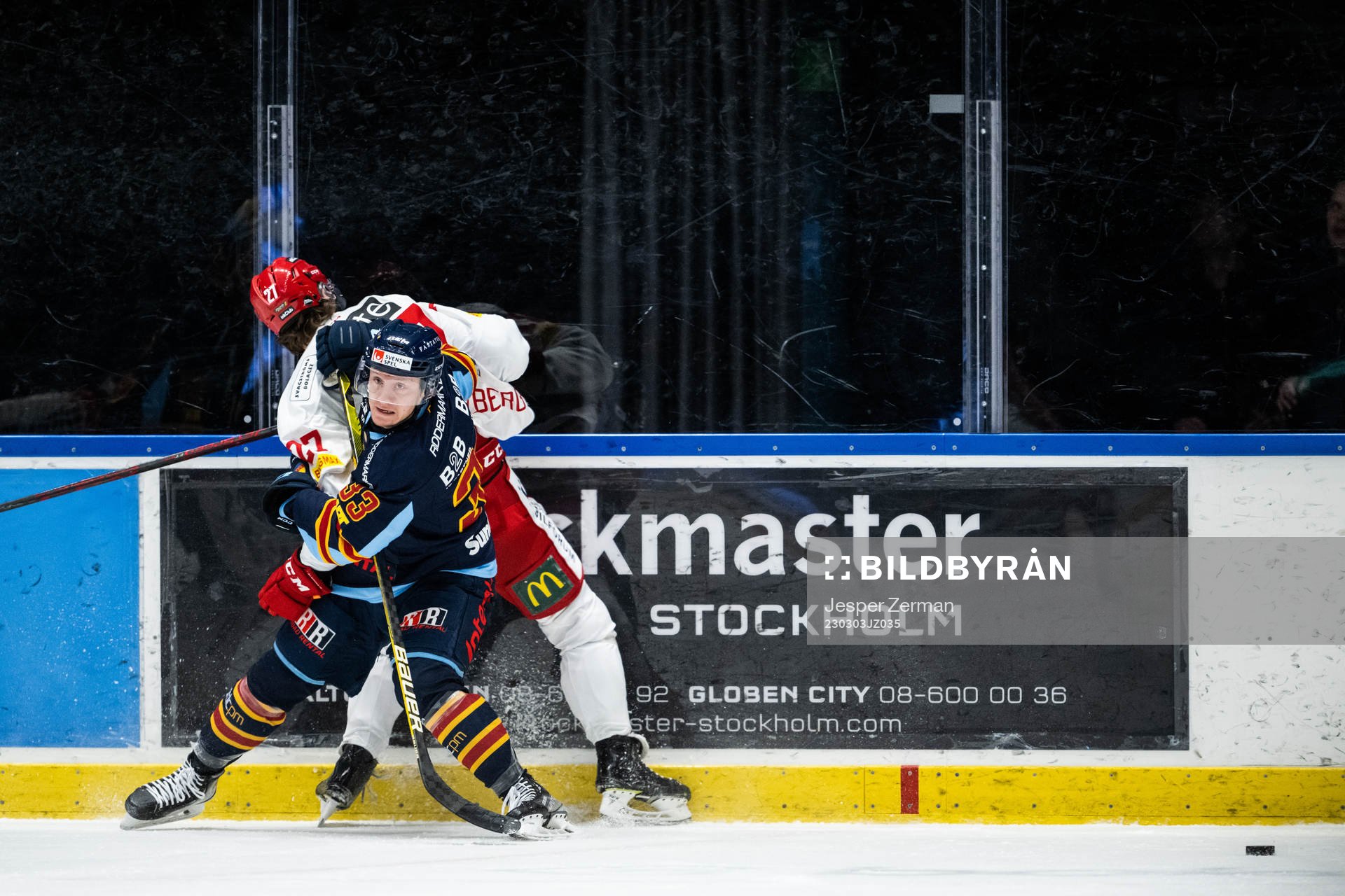 Almtunas Viktor Hertzberg och Djurgårdens Daniel Glad