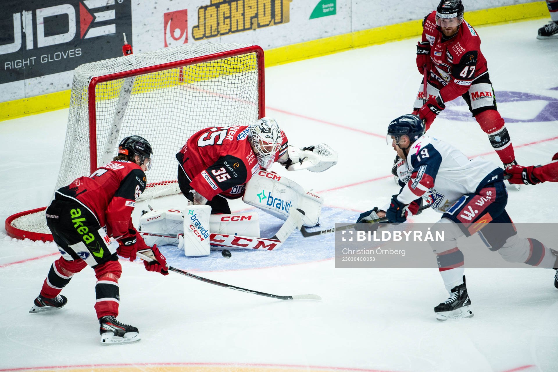 Malmö Redhawks målvakt Adam Werner och Linköpings