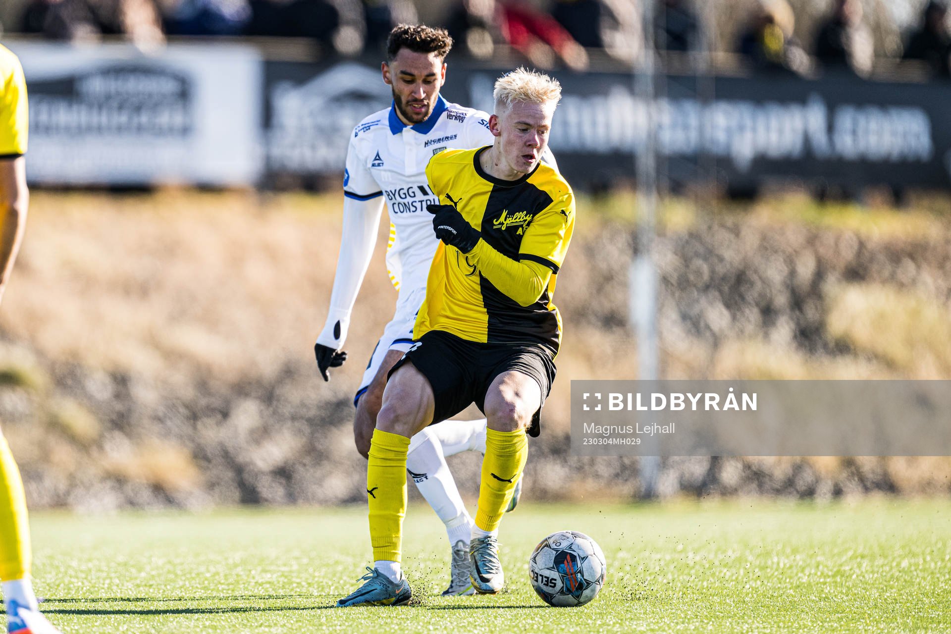 Sirius Joakim Persson och Mjällbys Otto Rosengren