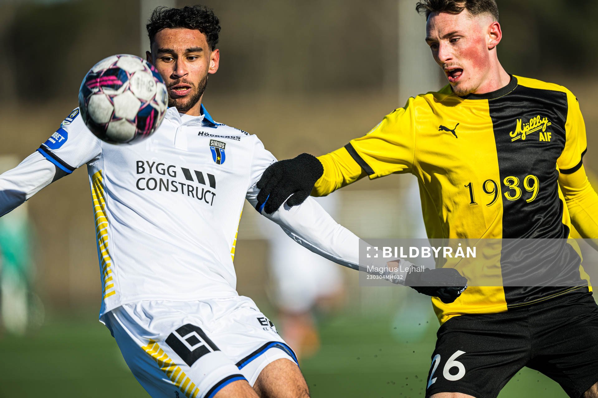 Sirius Joakim Persson och Mjällbys Noah Persson