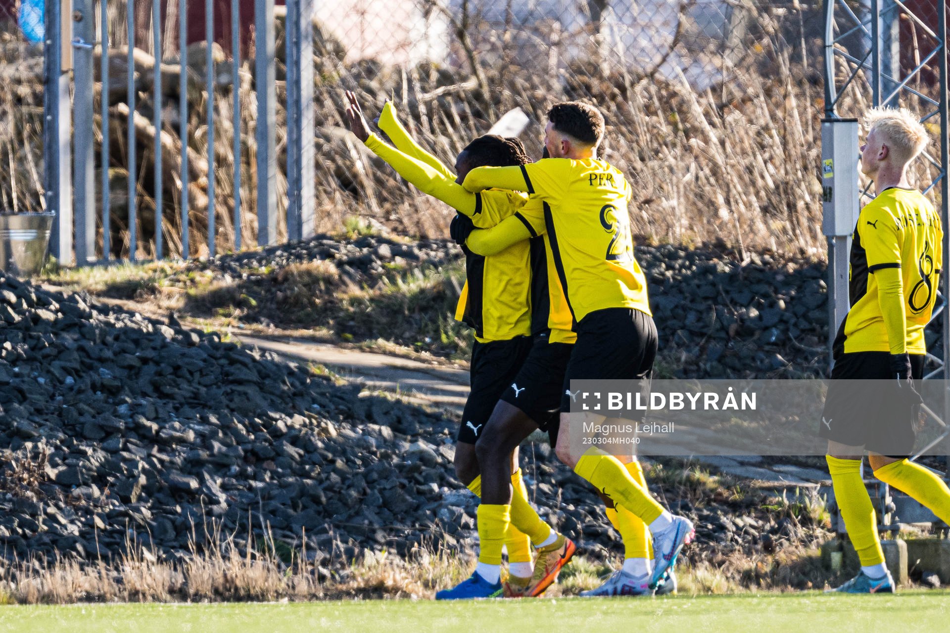 Mjällbys Mamudu Moro, Seedy Jagne  och Noah Persson jublar