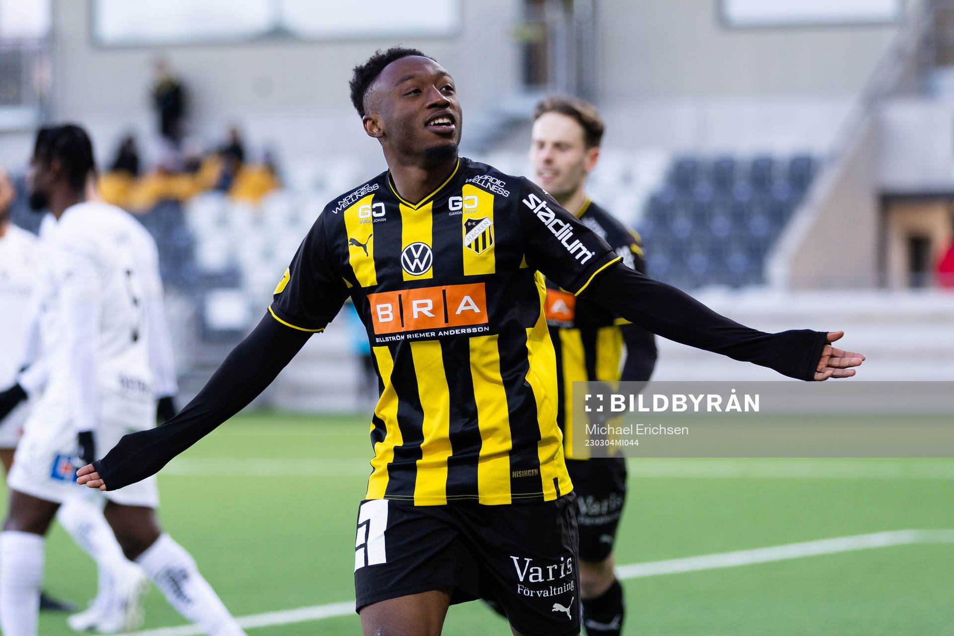 Häckens Benie Adama Traore jublar