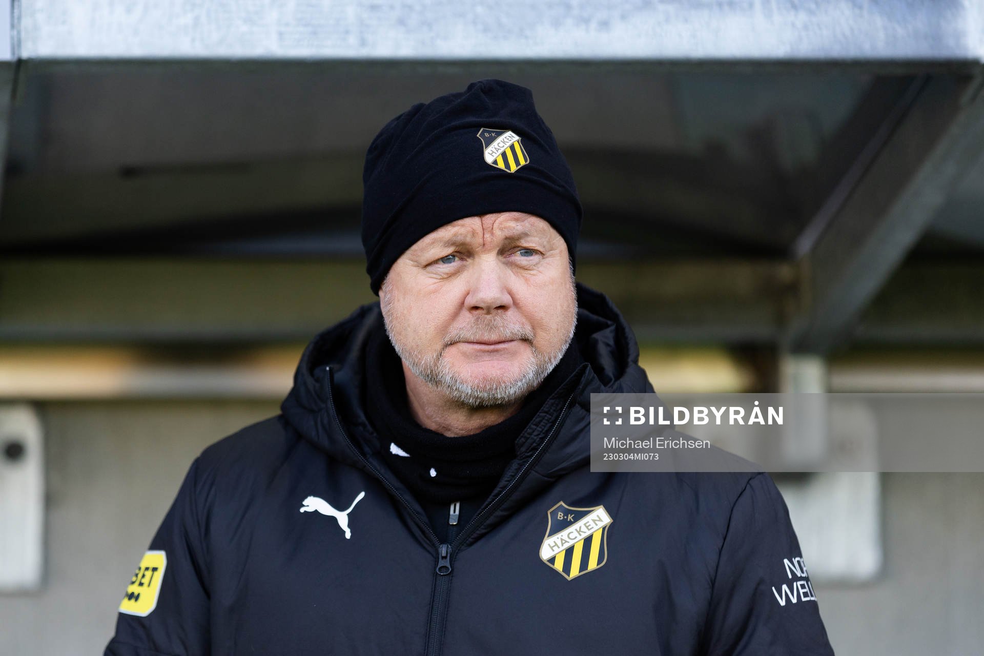 Häckens tränare Per-Mathias Høgmo innan fotbollsmatchen