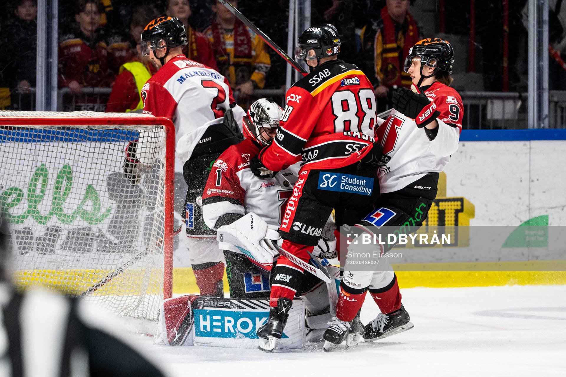 Örebros målvakt Jhonas Enroth och Luleås Joonas Rask
