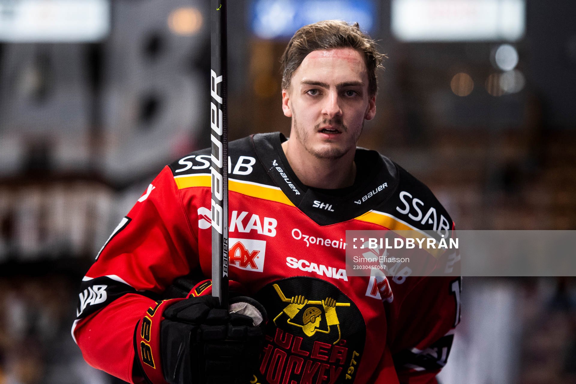 Luleås Isac Brännström utan hjälm