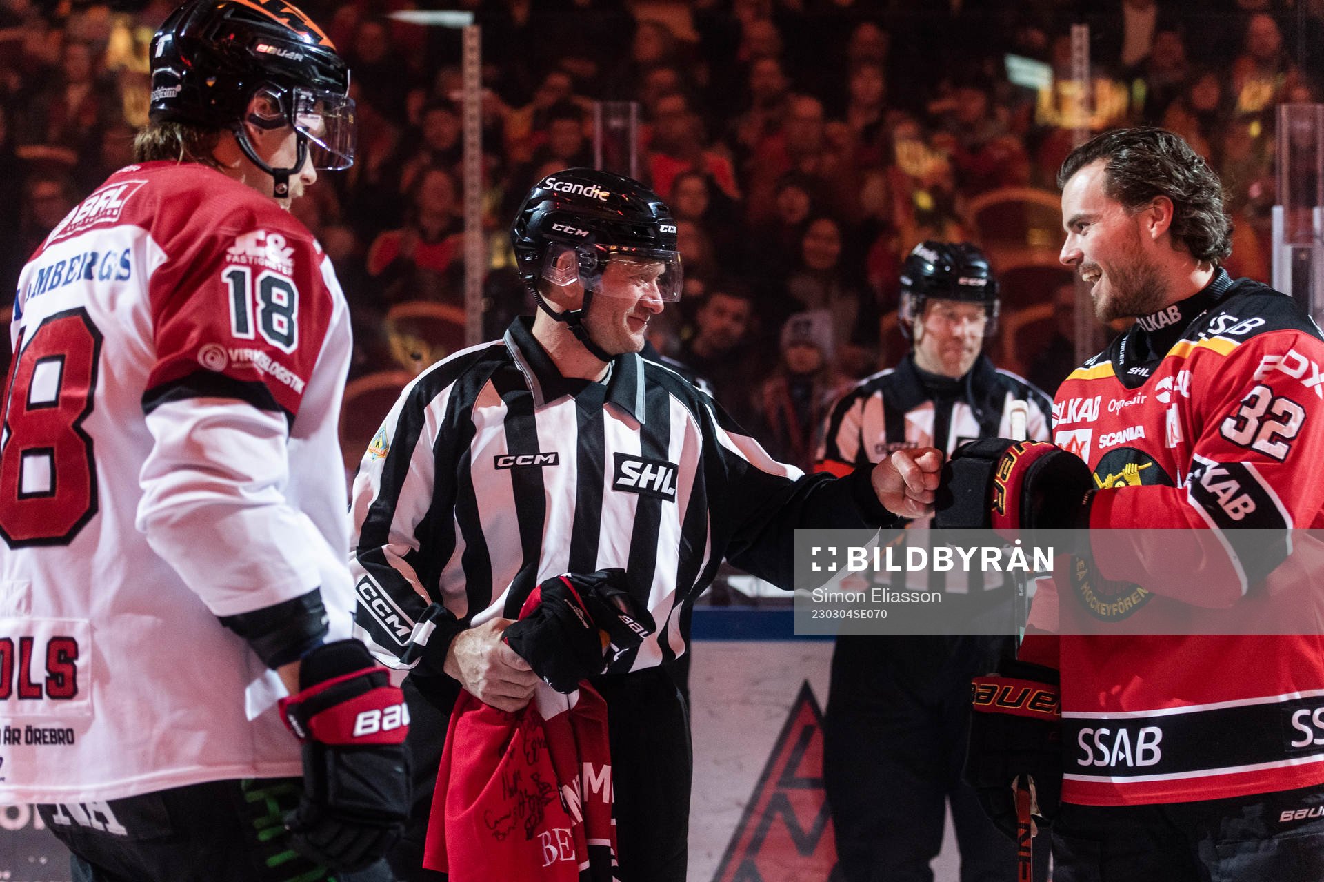 Linjedomare Jan Sandström hyllas av Örebros Rodrigo Abols
