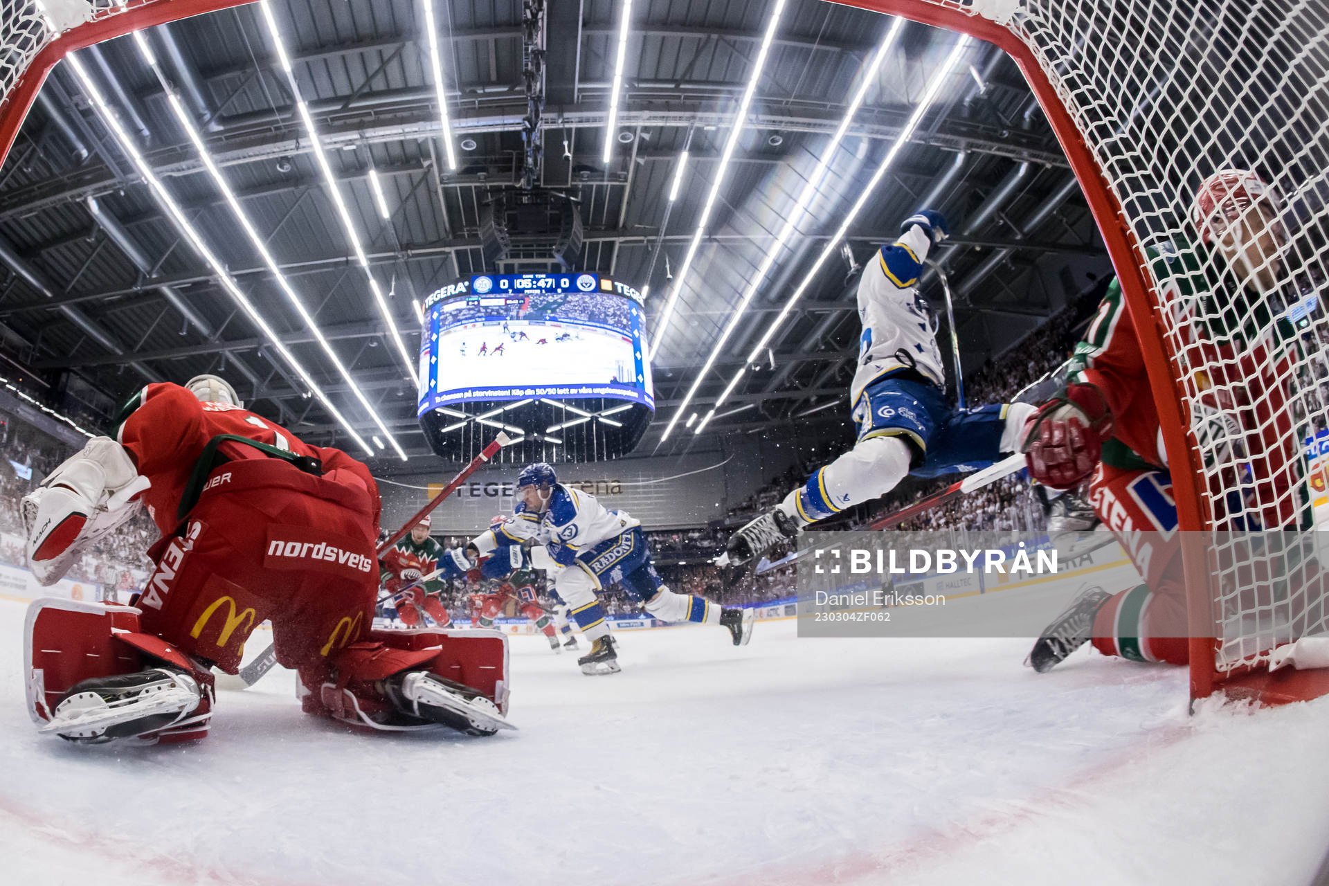 Frölundas målvakt Lars Johansson och Leksands Justin