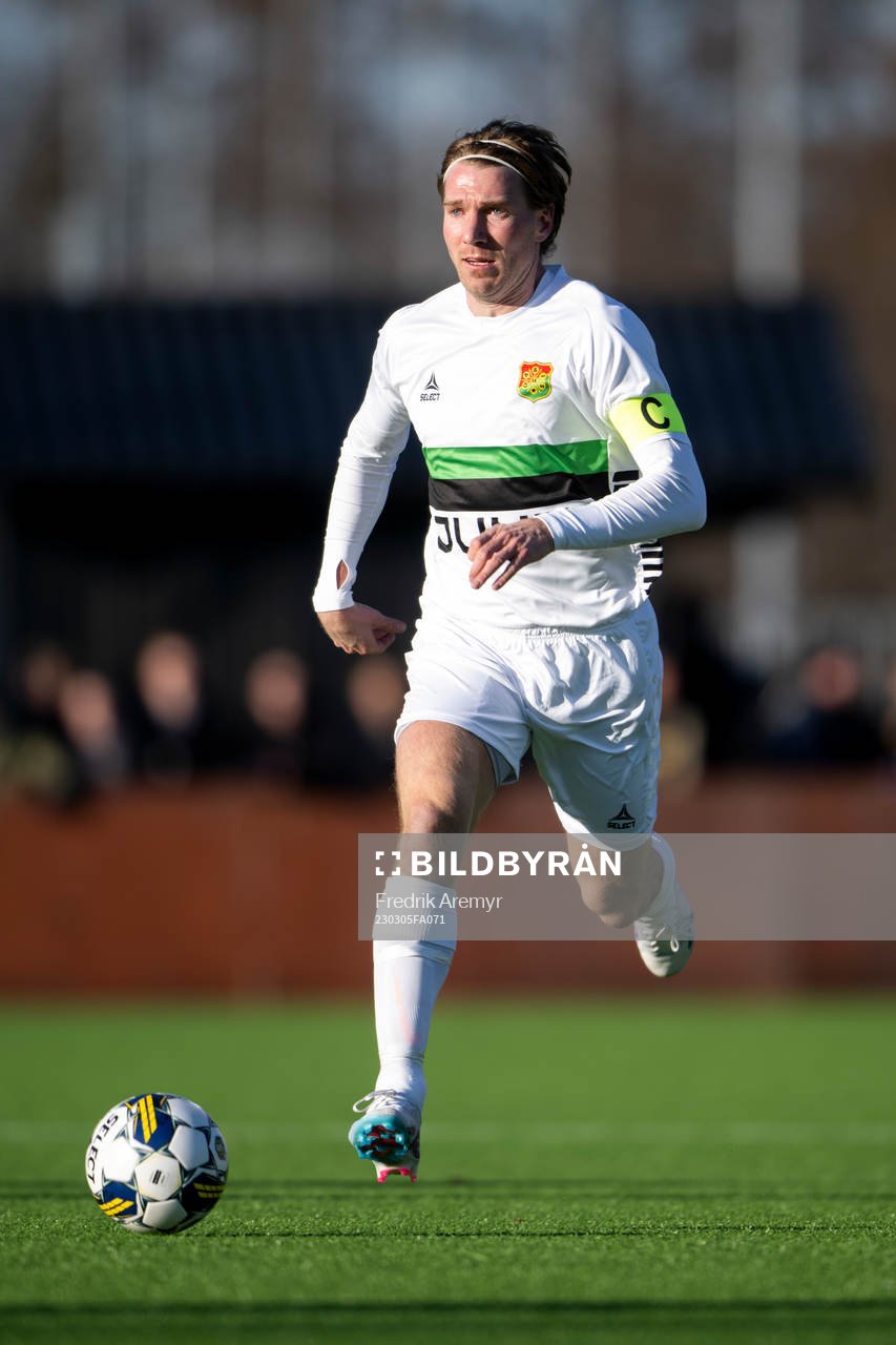 GAIS August Wängberg under fotbollsmatchen i Svenska Cupen mellan Utsikten och GAIS den 5 mars 2023 i Göteborg. 