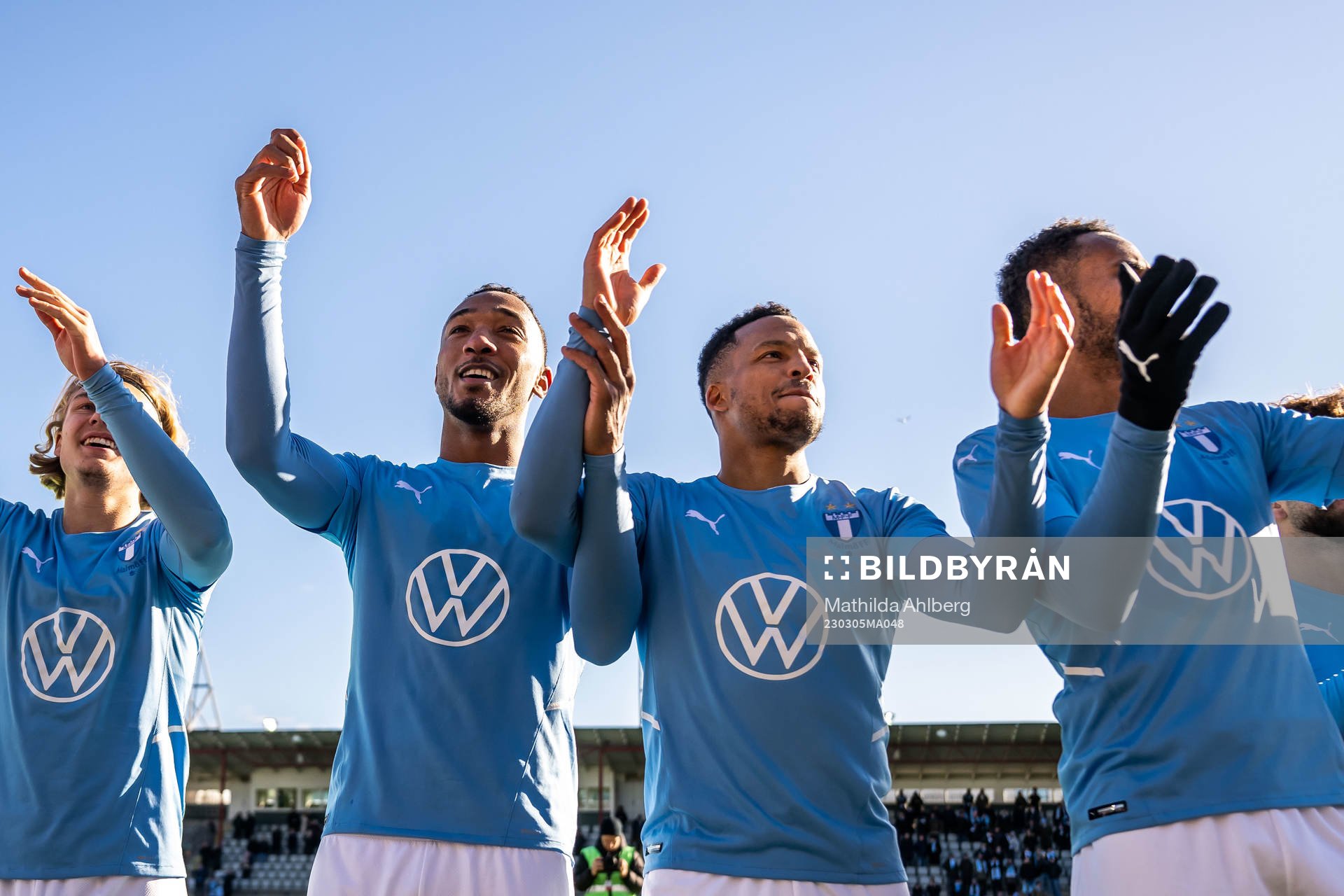 Malmö FFs Derek Cornelius och Martin Olsson jublar