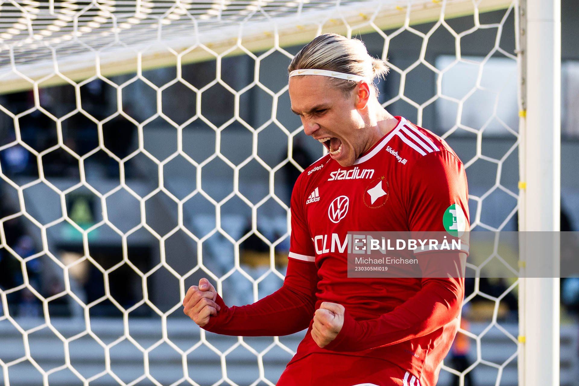 IFK Norrköpings Arnor Sigurdsson jublar
