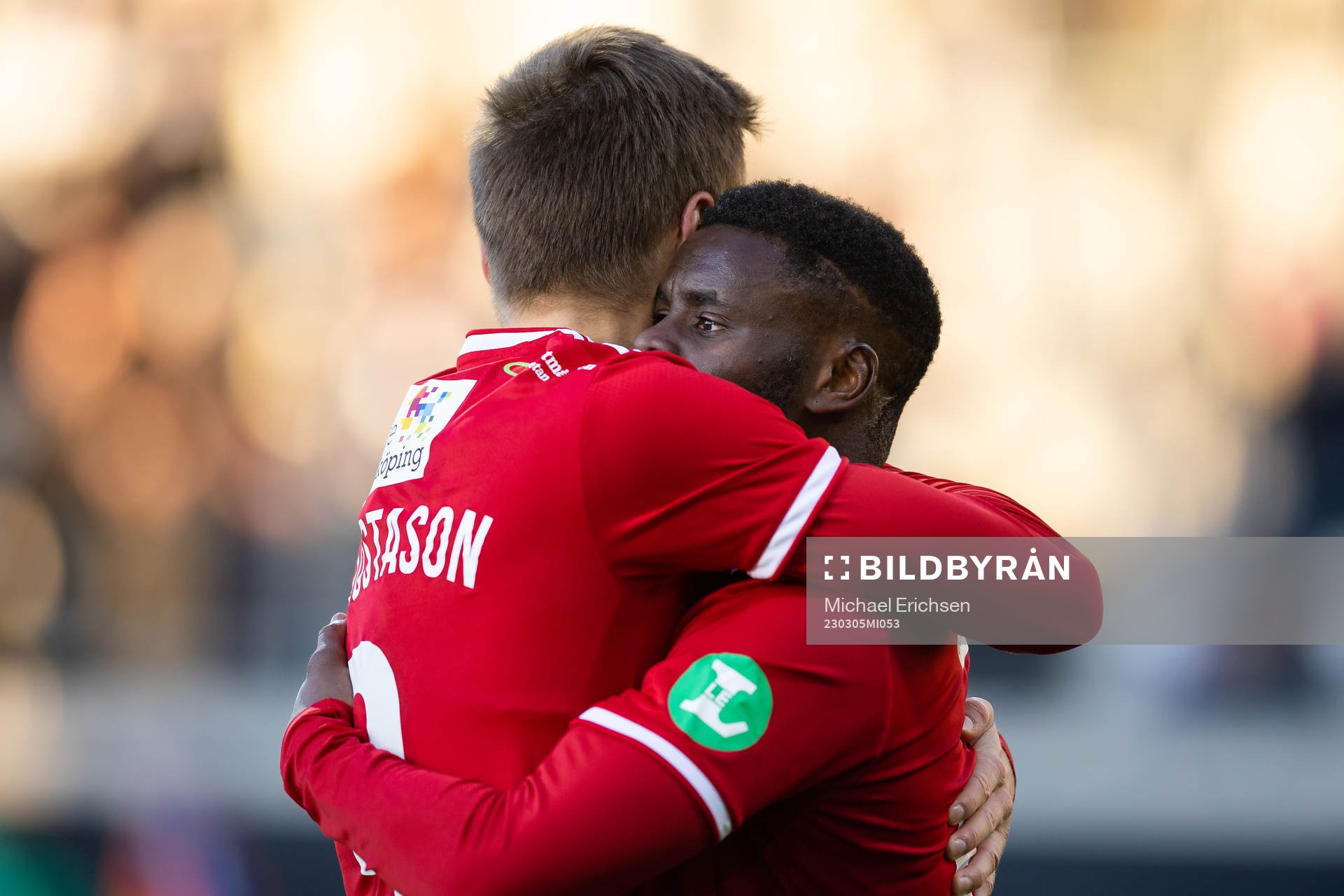 IFK Norrköpings Arnor Traustason och Maic Sema jublar