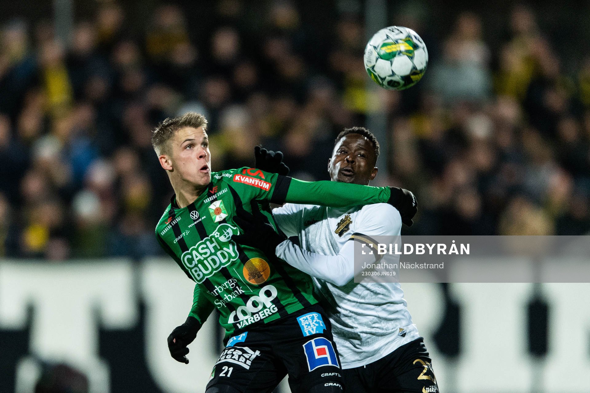 Varbergs Victor Karlsson och AIKs Erick Otieno