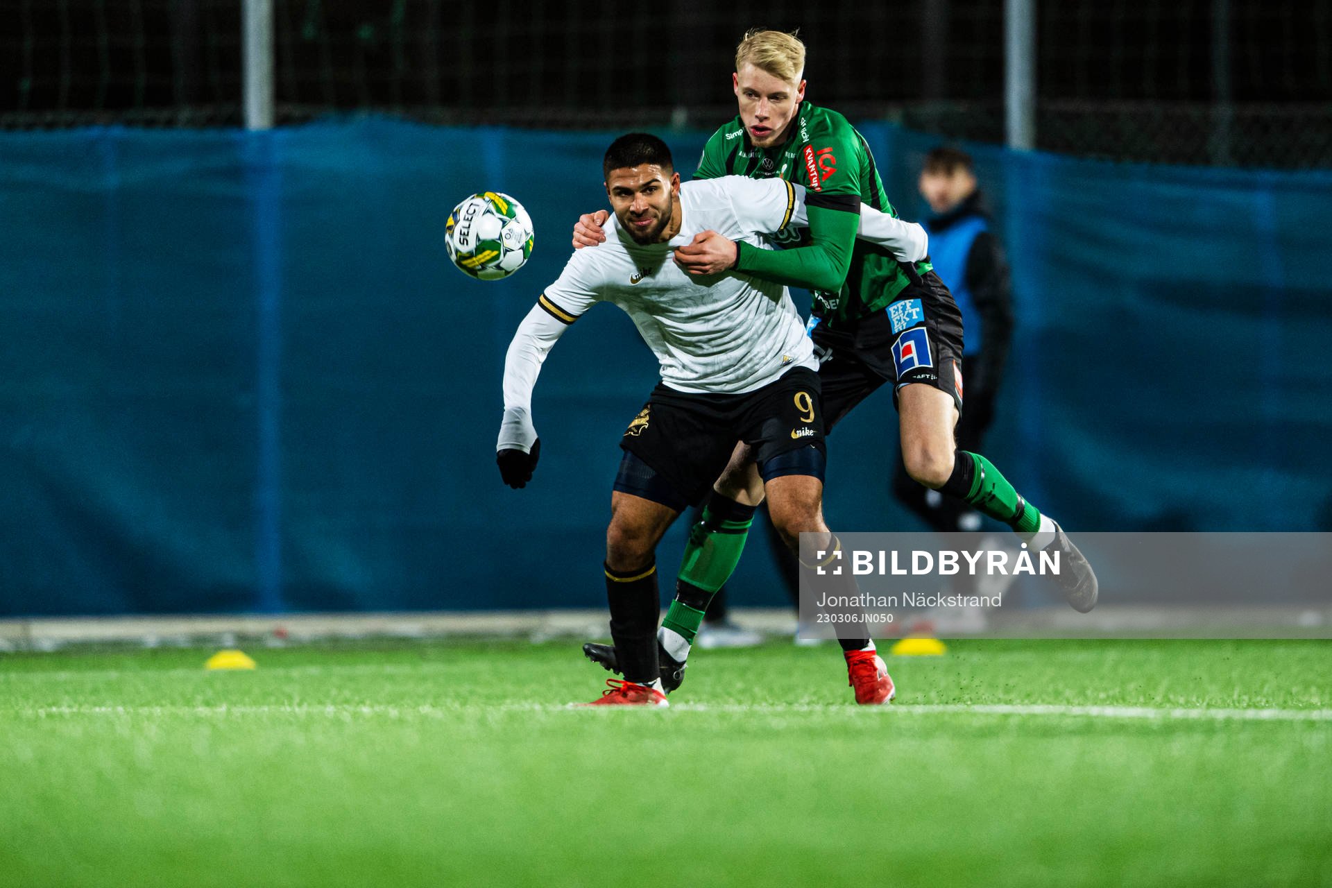 AIKs Omar Faraj och Varbergs Vilmer Rönnberg
