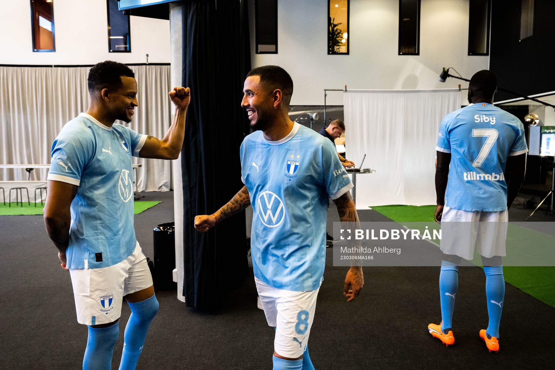Malmö FFs Malmö FFs Martin Olsson och Sergio Pena