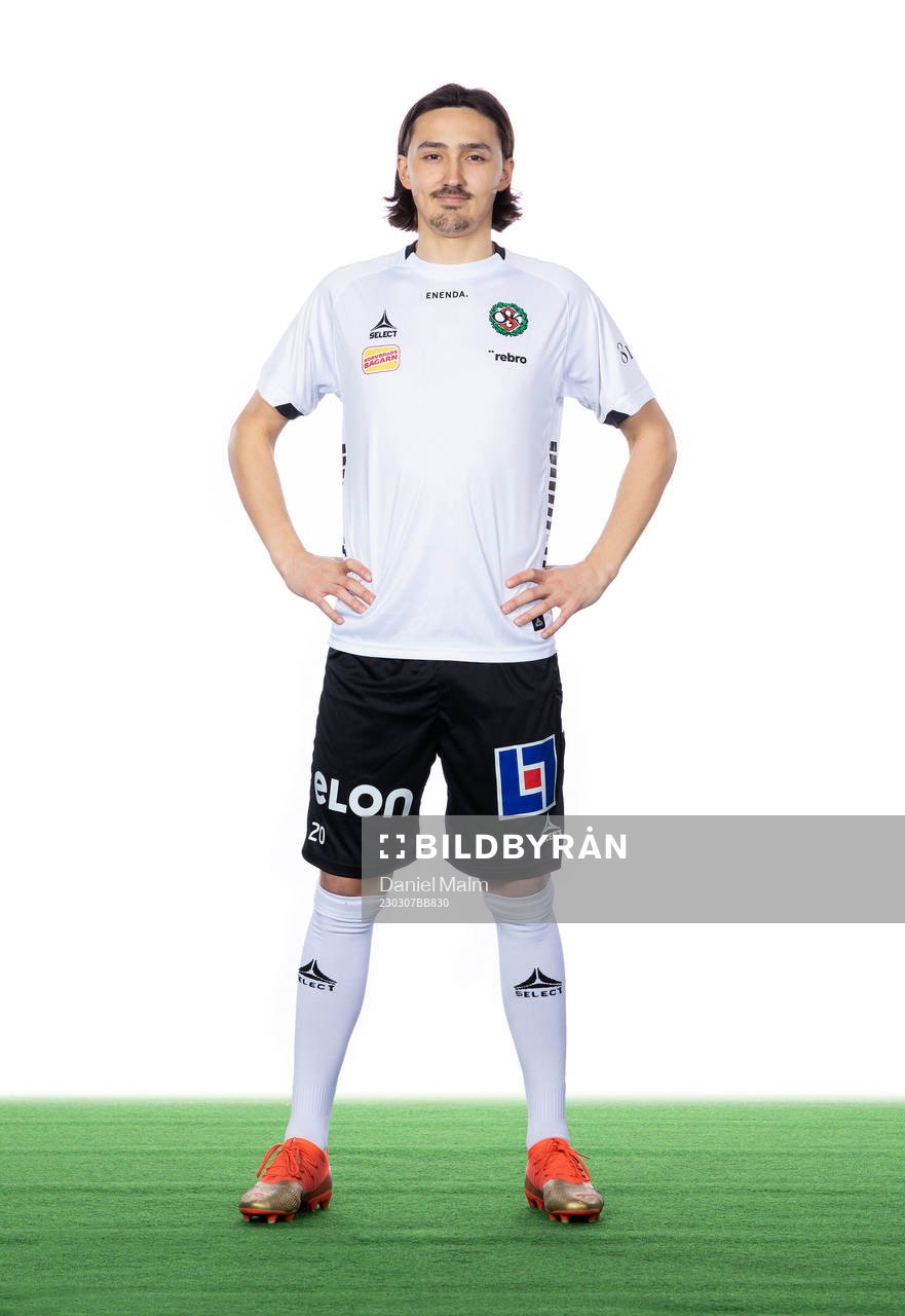 Örebros Adam Bark