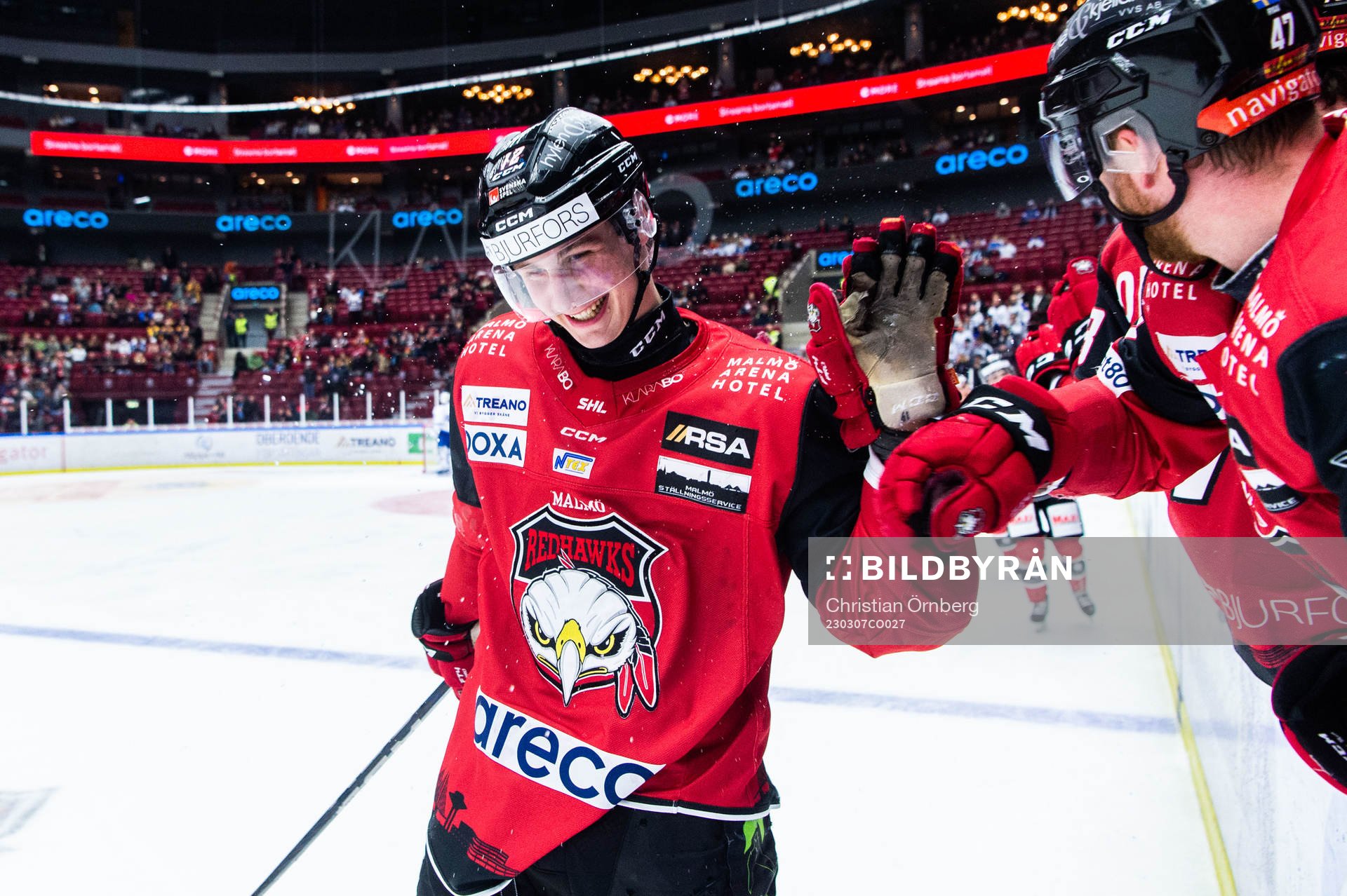 Malmö Redhawks Freddie Larsson jublar