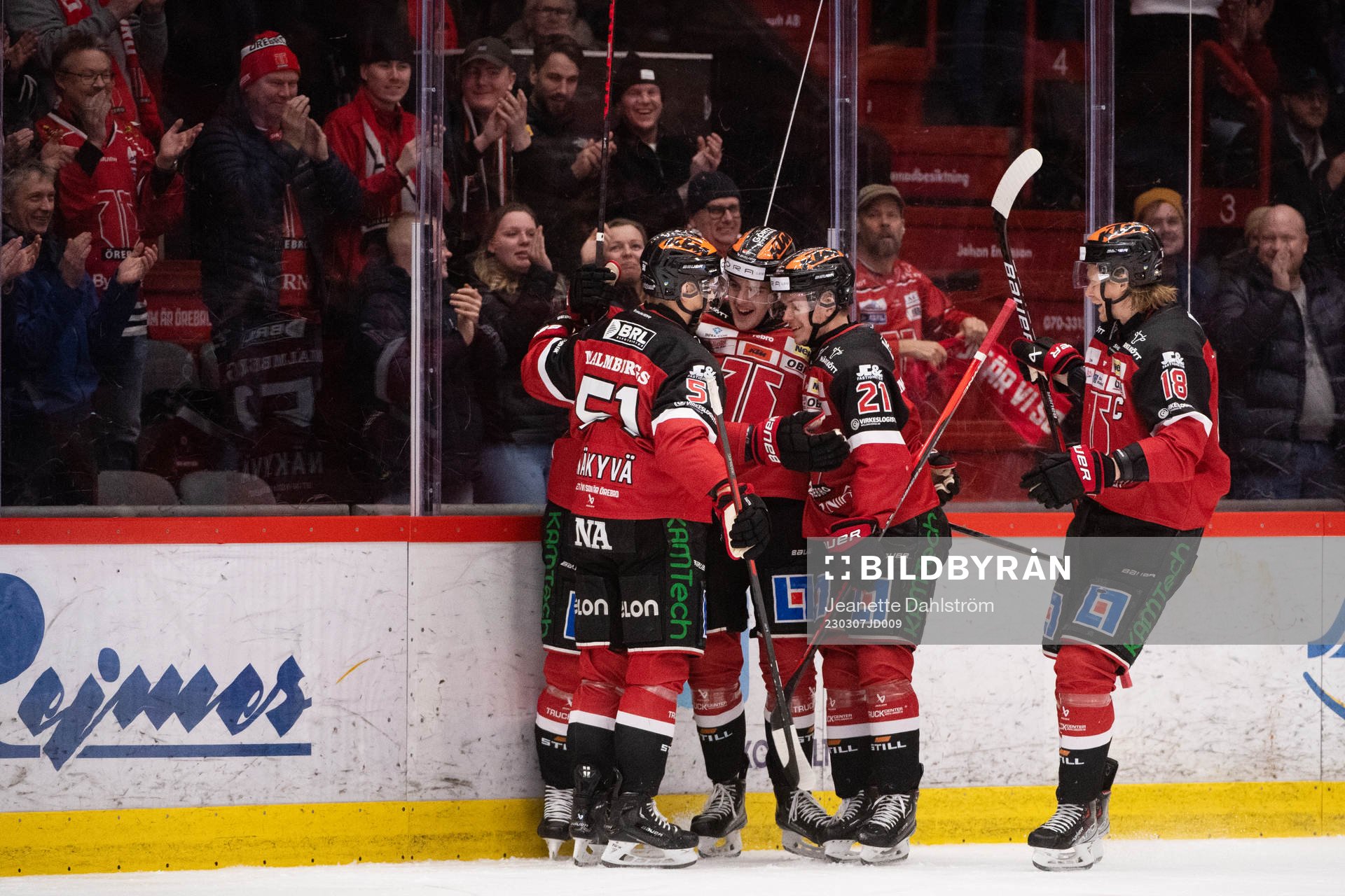 Örebros Rasmus Rissanen jublar över 2-2 målet