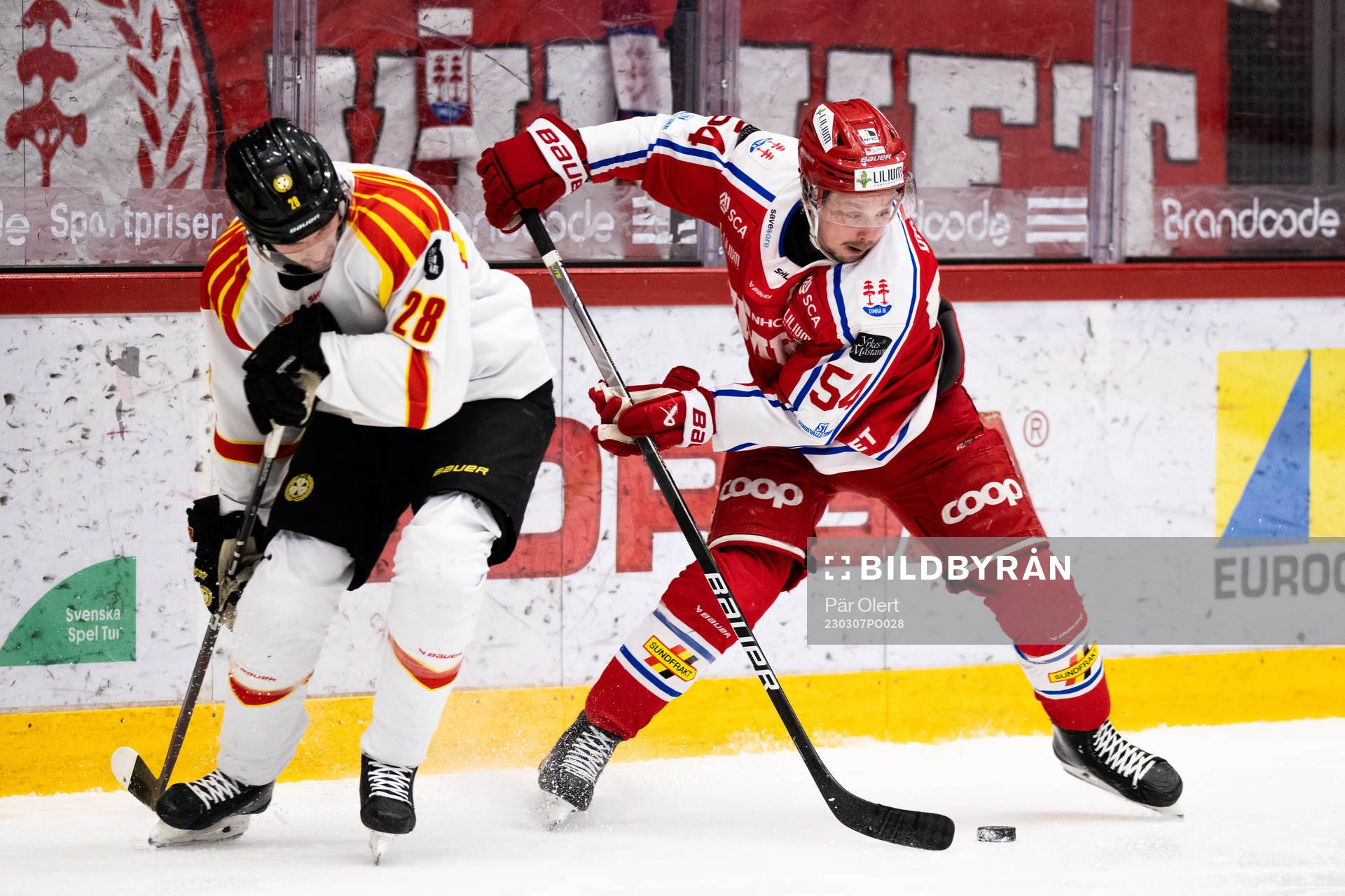 Brynäs Johannes Kinnvall och Timrås Jonathan Dahlén