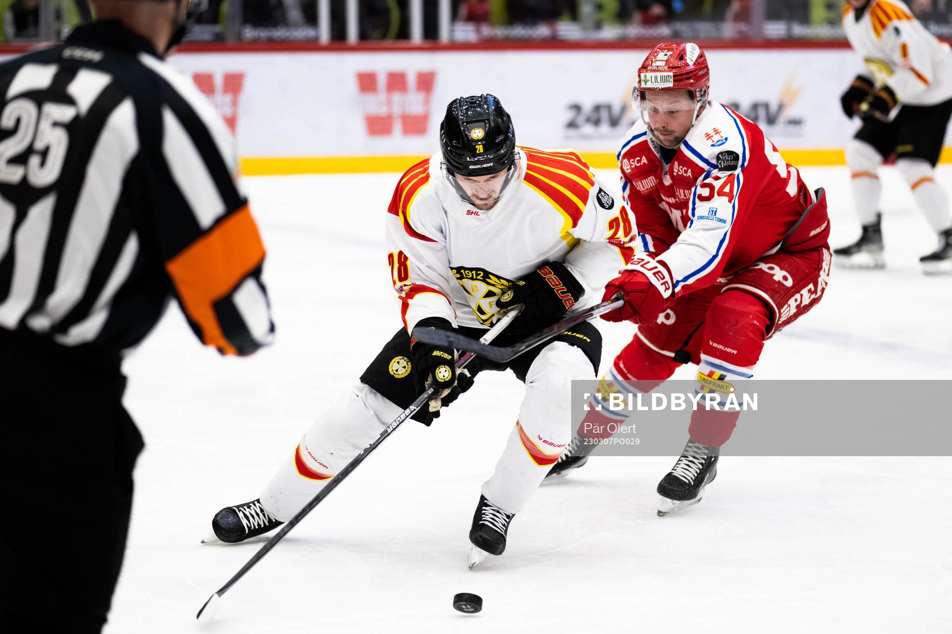 Brynäs Johannes Kinnvall och Timrås Jonathan Dahlén