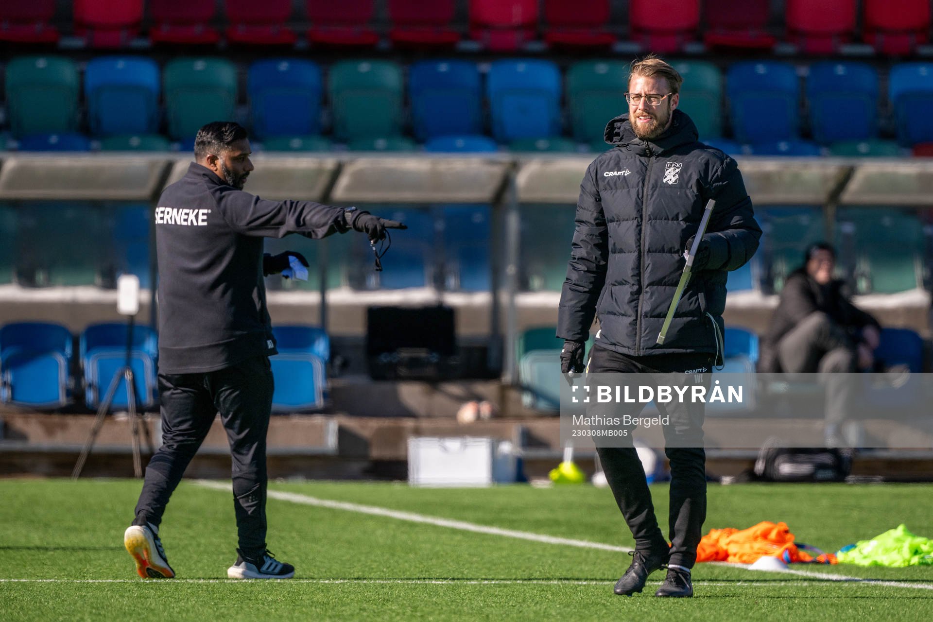 Tillfälliga huvudtränarna  Alexander Tengryd och William