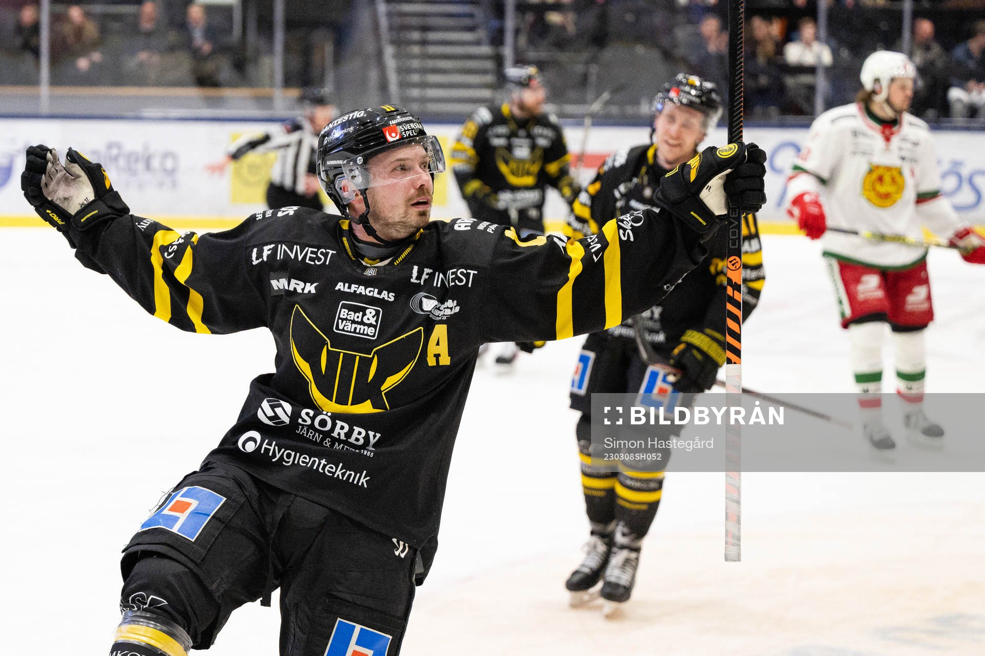 Västerås Anton Svensson jublar