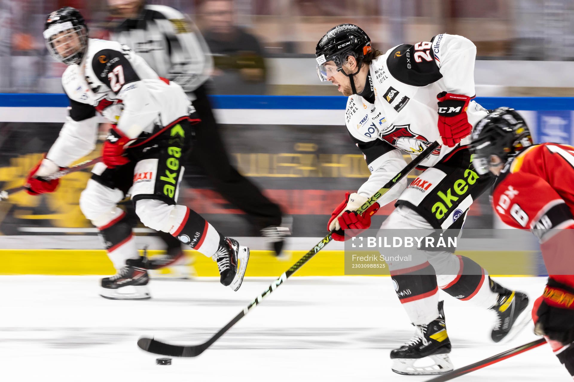Malmö Redhawks Thomas Schemitsch med pucken