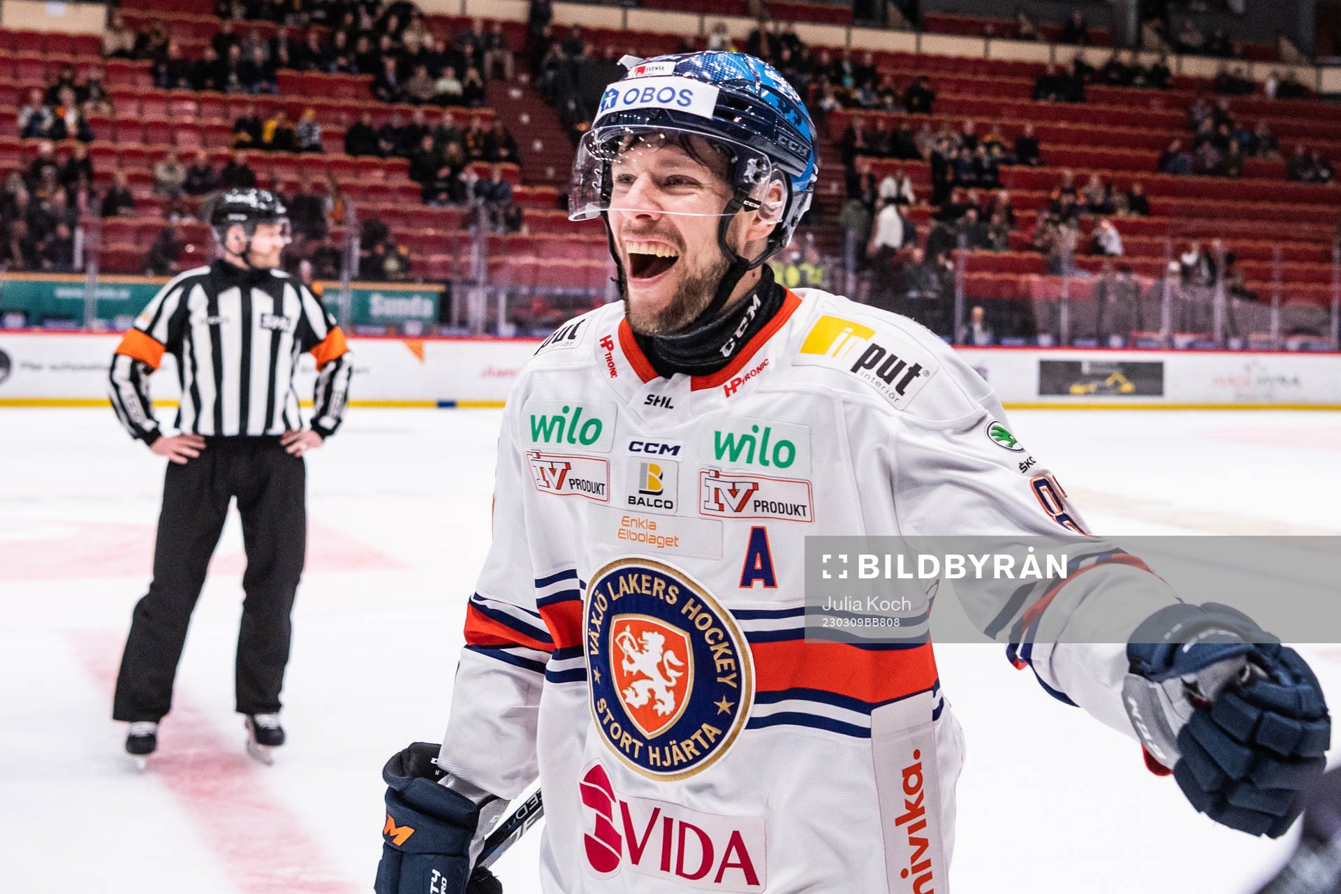 Växjös Robert Rosén jublar
