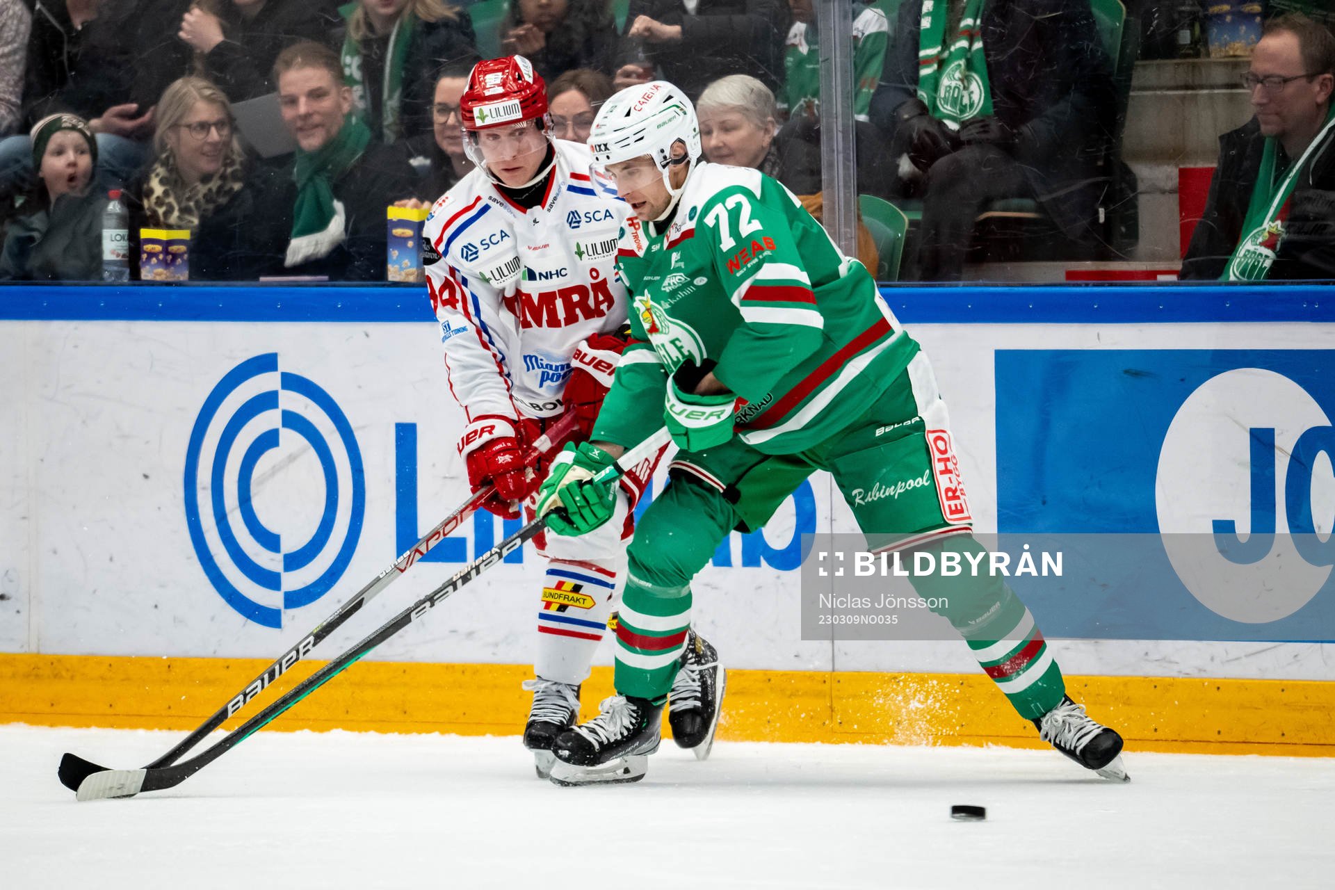 Timrås Olli Palola och Rögles Daniel Zaar