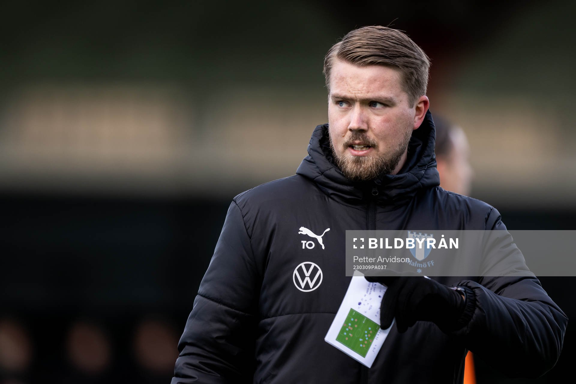 Assisterande tränare Theodor Olsson under en träning med Malmö FF den 9 mars 2023 i Malmö. 