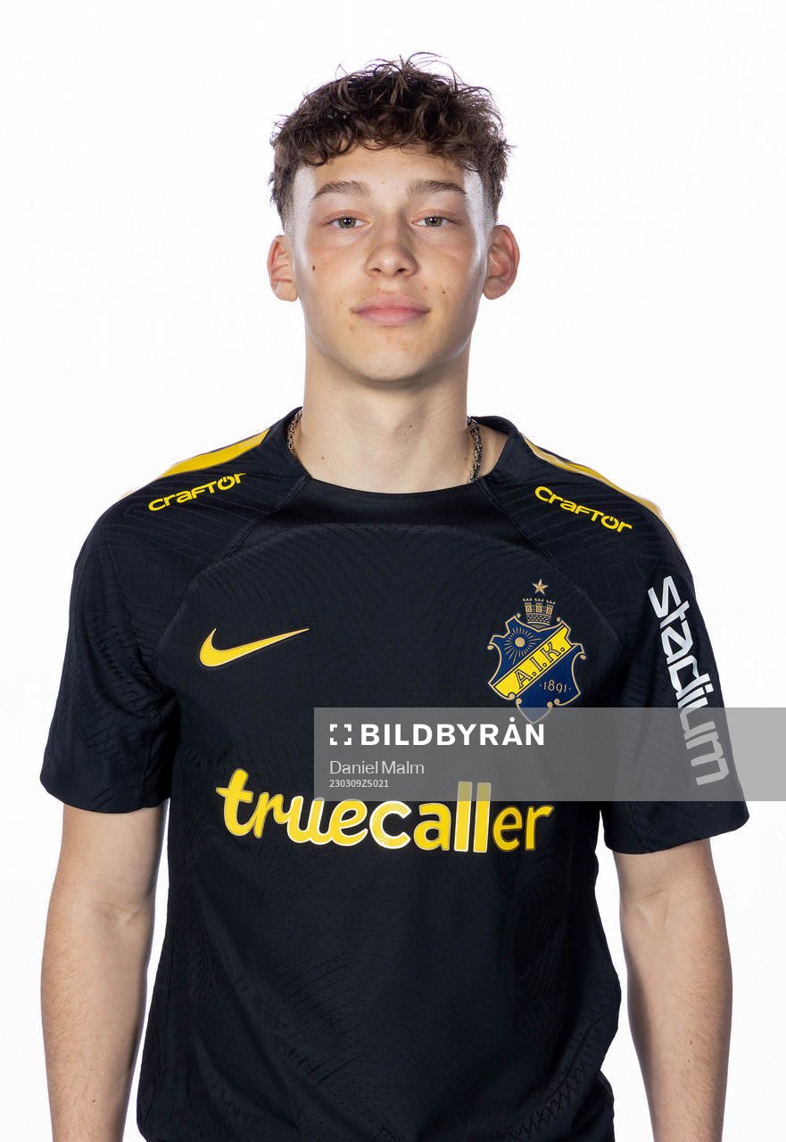 s Victor Andersson