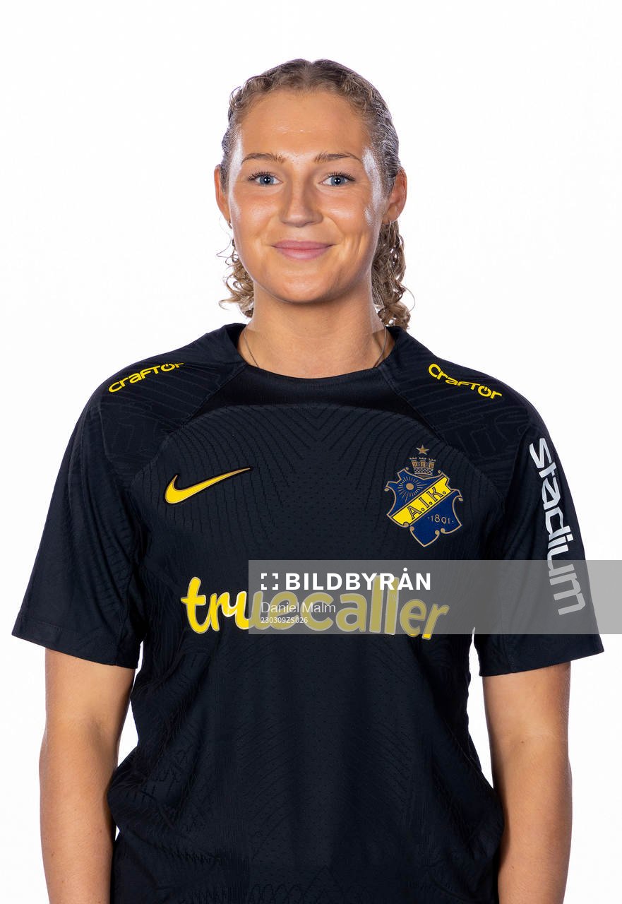 s Julia Laukström