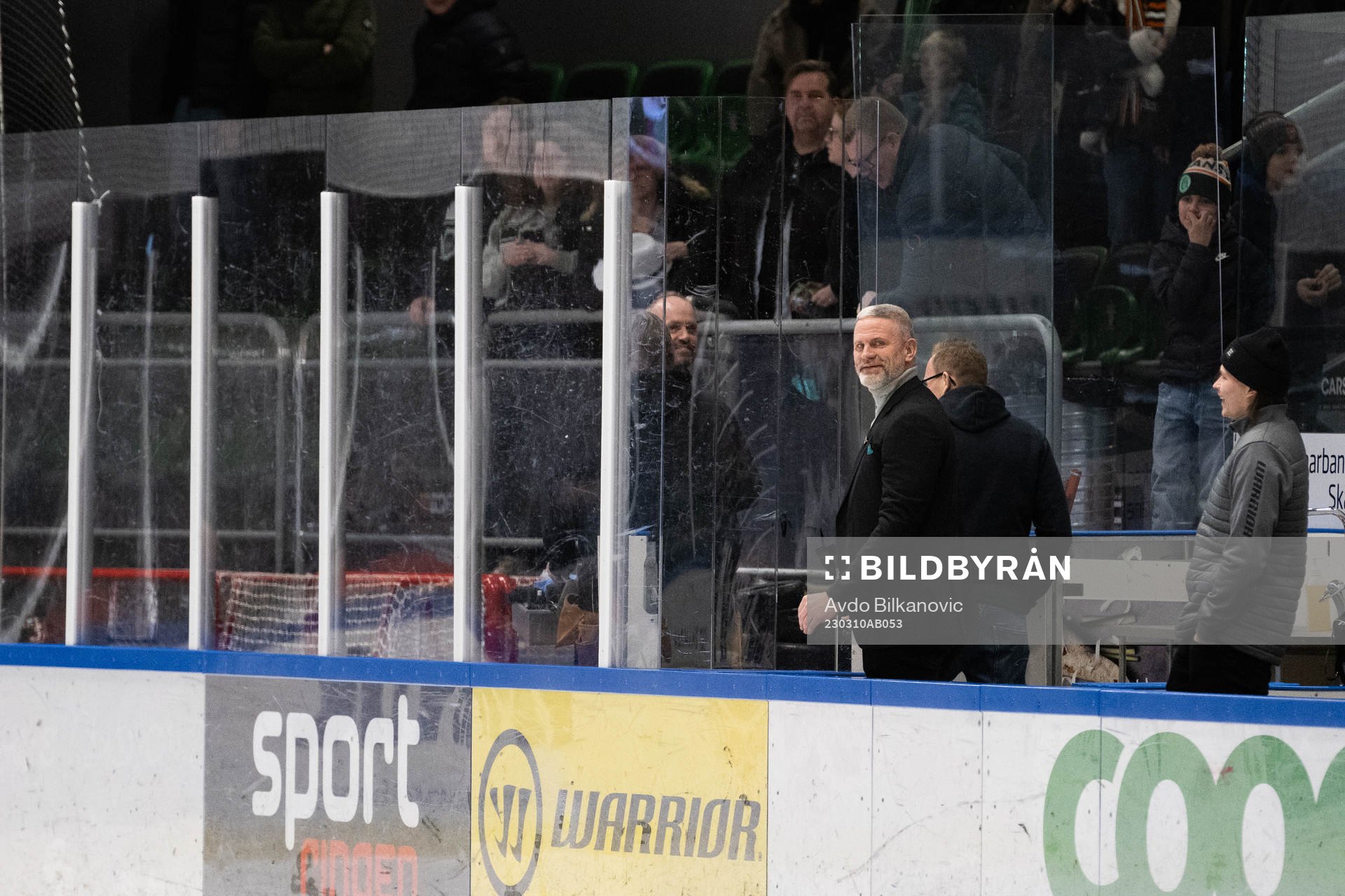 Kristianstads tränare Mikael Gath jublar