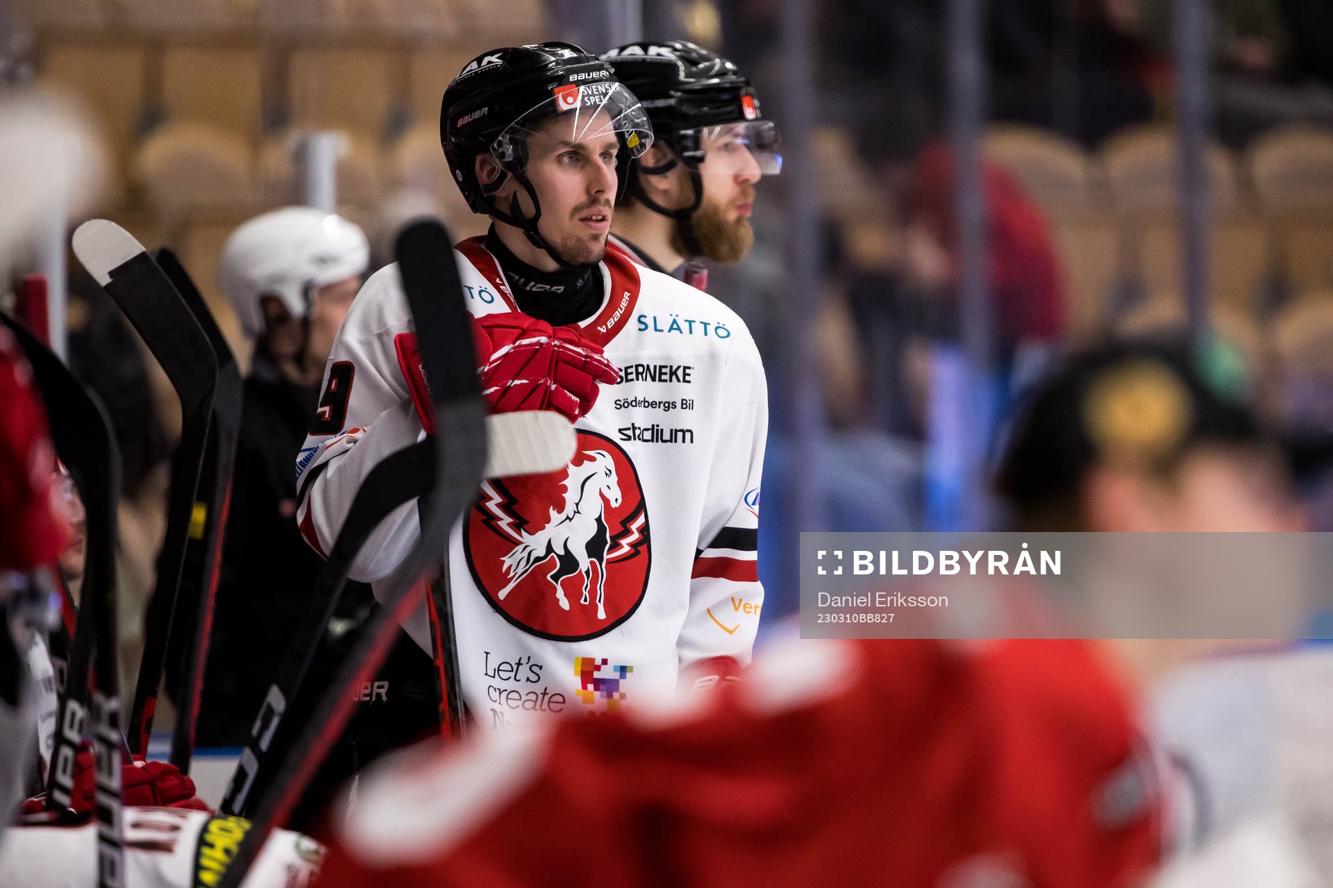 Vita Hästens Jens Holmström