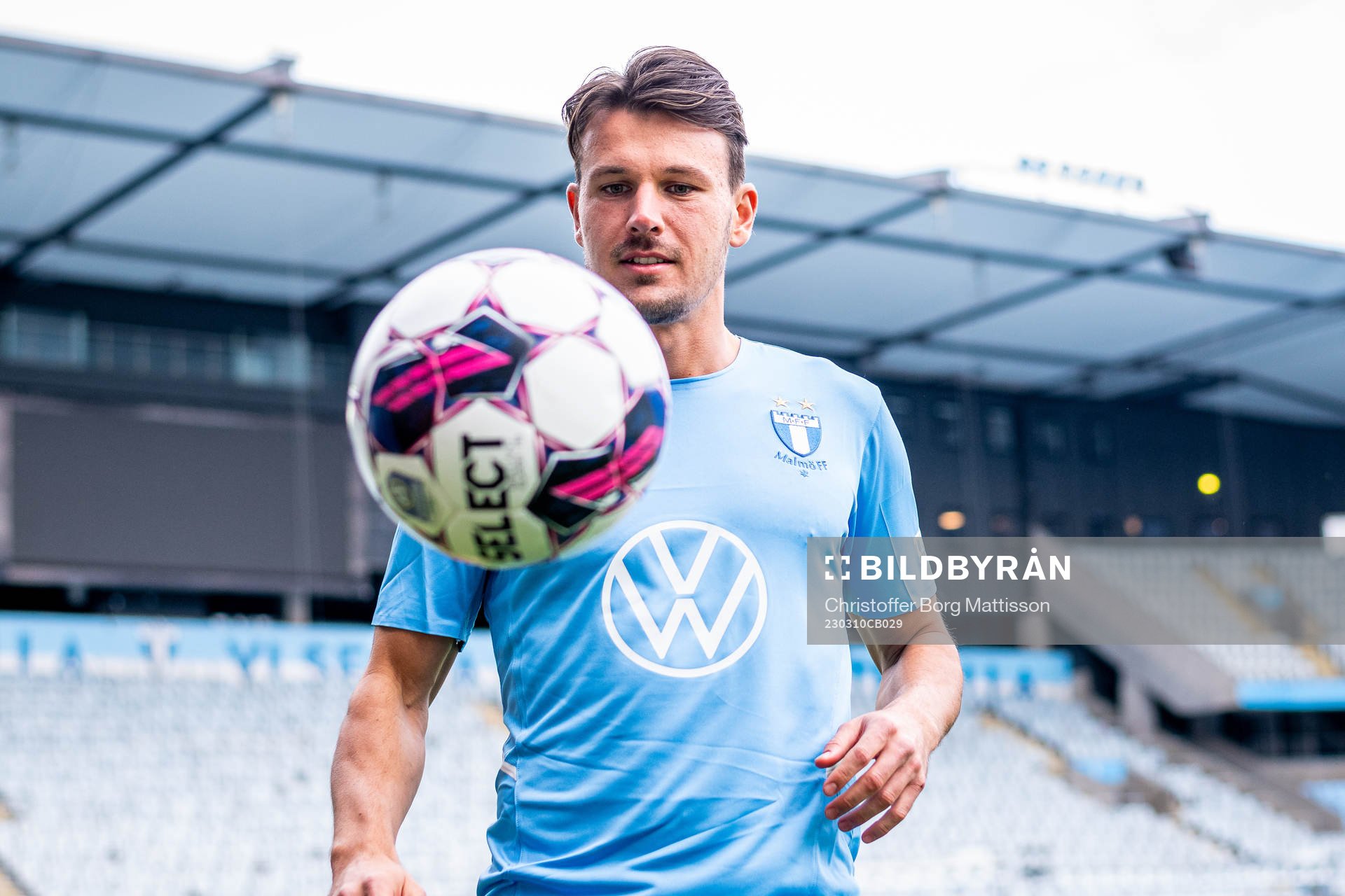 Malmö FF presenterar Stefano Vecchia som ny spelare