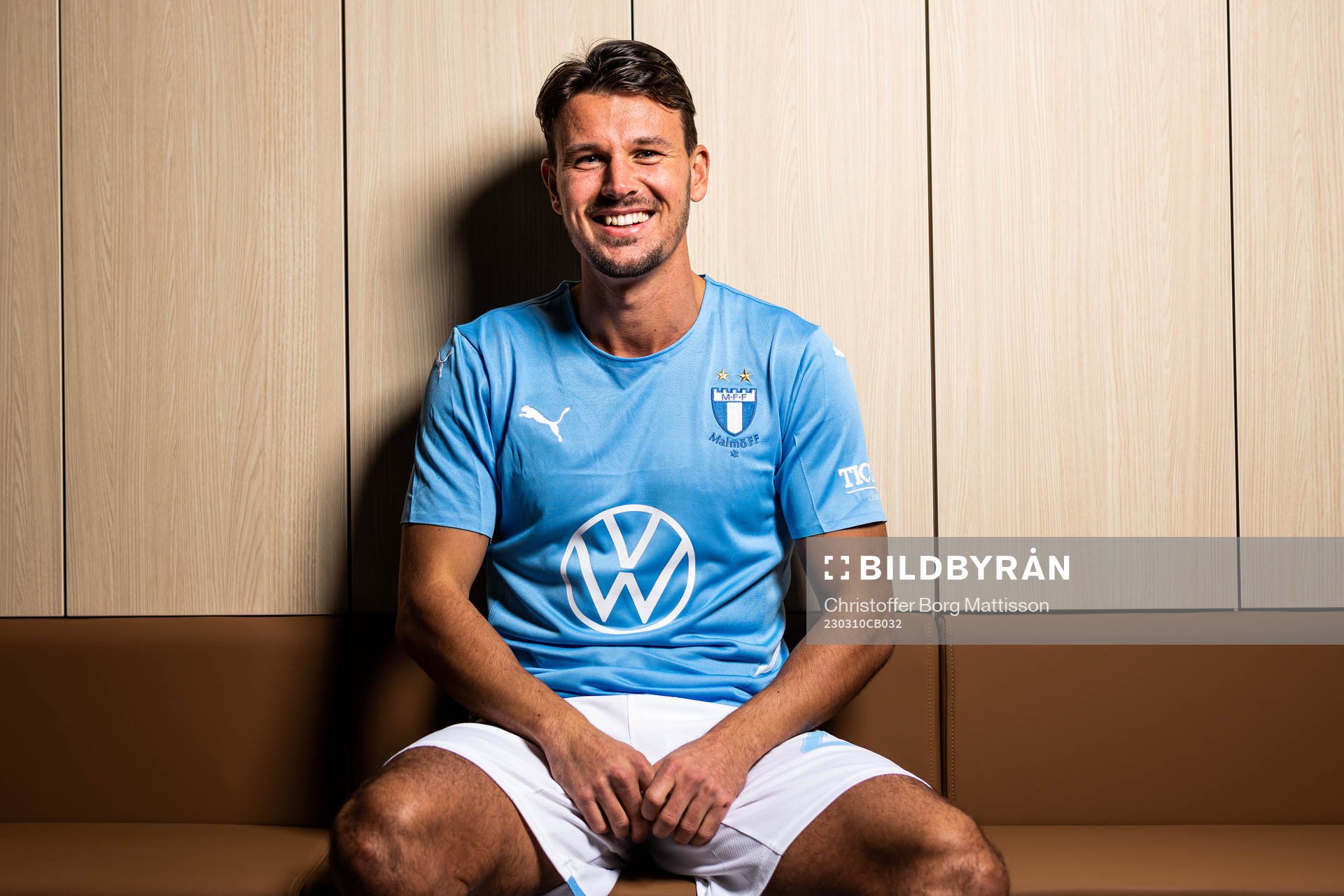 Malmö FF presenterar Stefano Vecchia som ny spelare