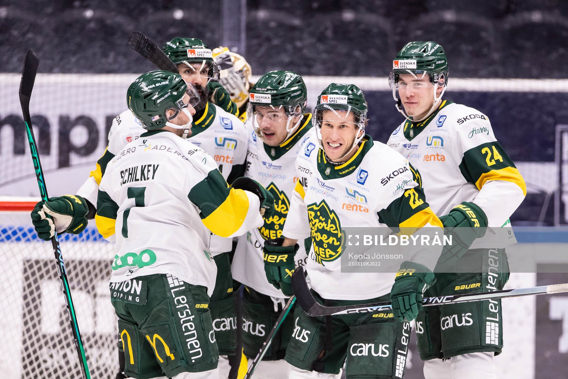 Björklövens Fredrik Weigel jublar