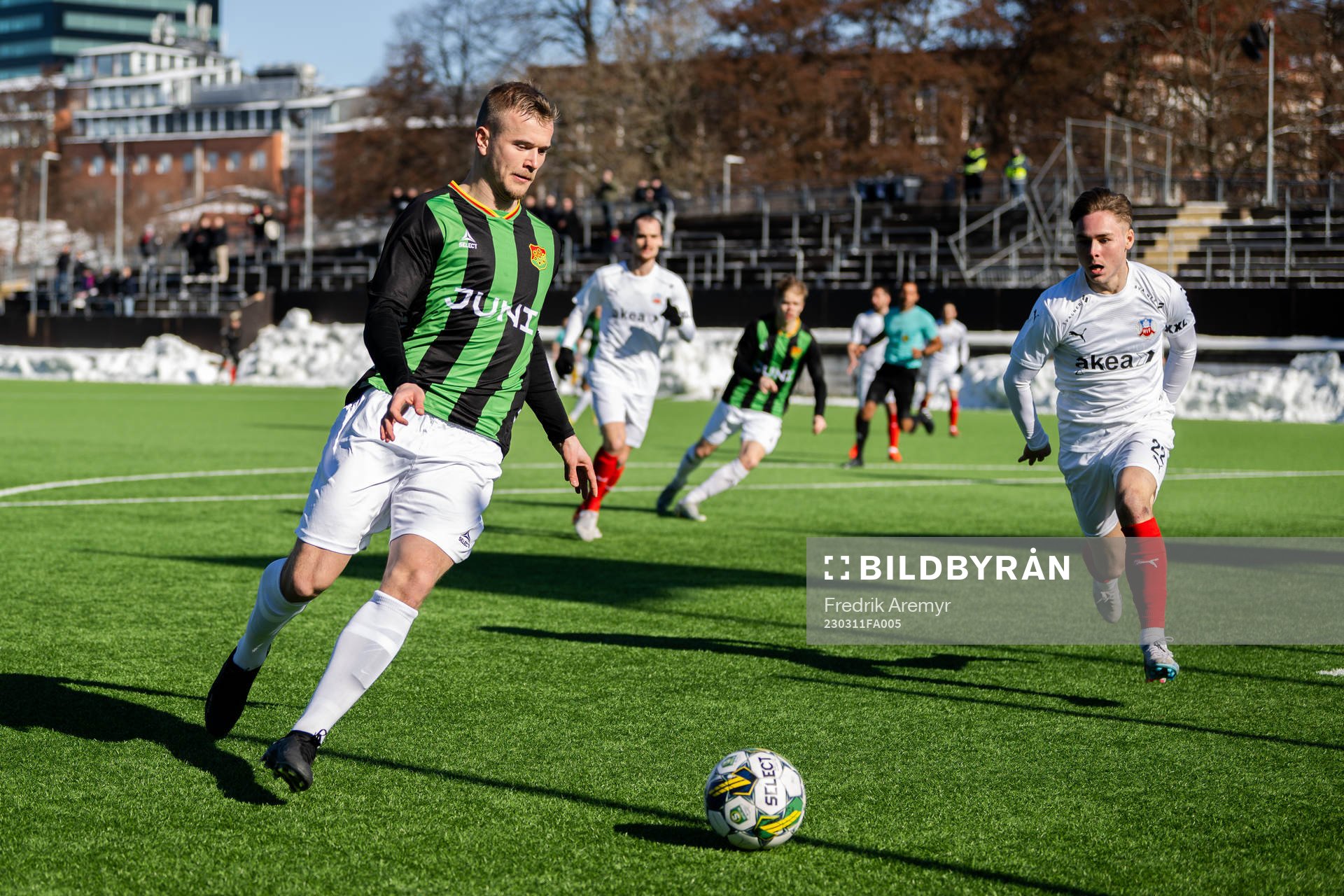GAISs Alexander Ahl Holmström och Helsingborgs Simon