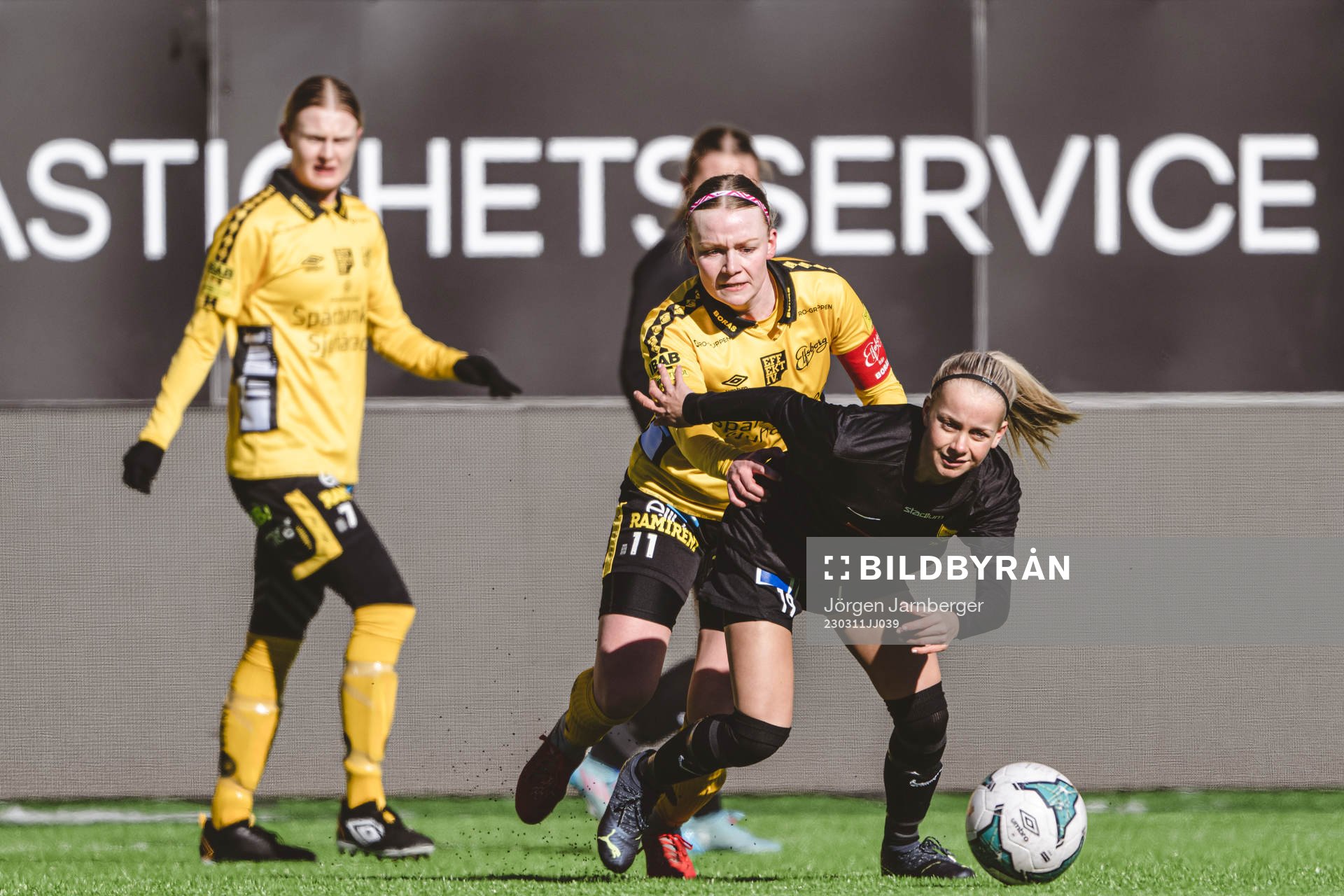 Elfsborgs Leann Nyström och Mariebos Alice Hestholm