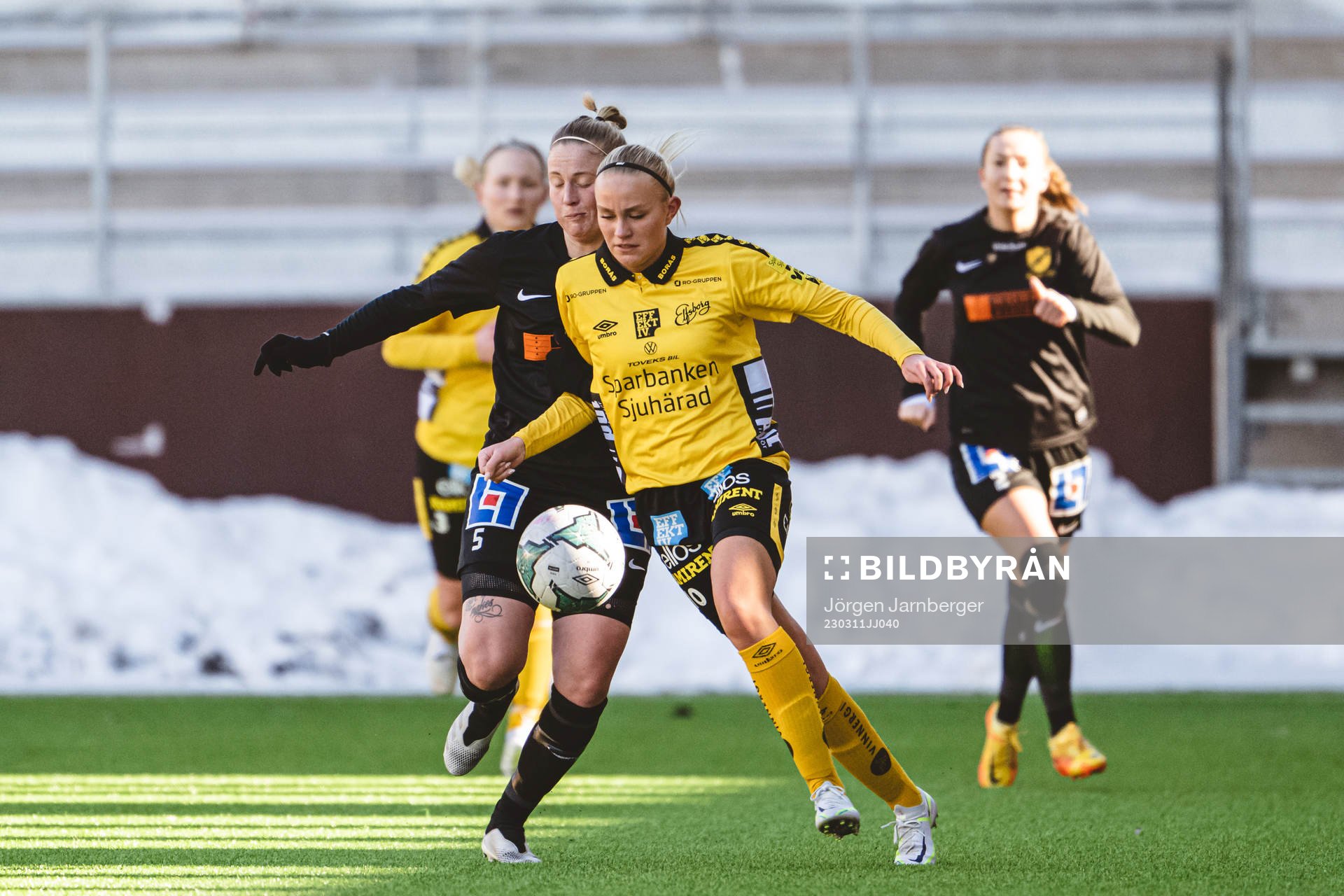 Mariebos Emma Bergman och Elfsborgs Matilda Ståhlbom