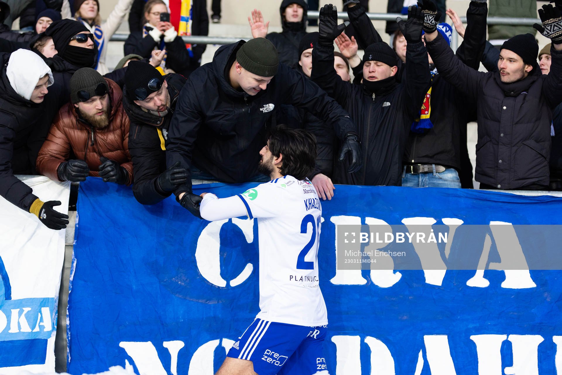 IFK Norrköpings Kristoffer Khazeni tackar fansen