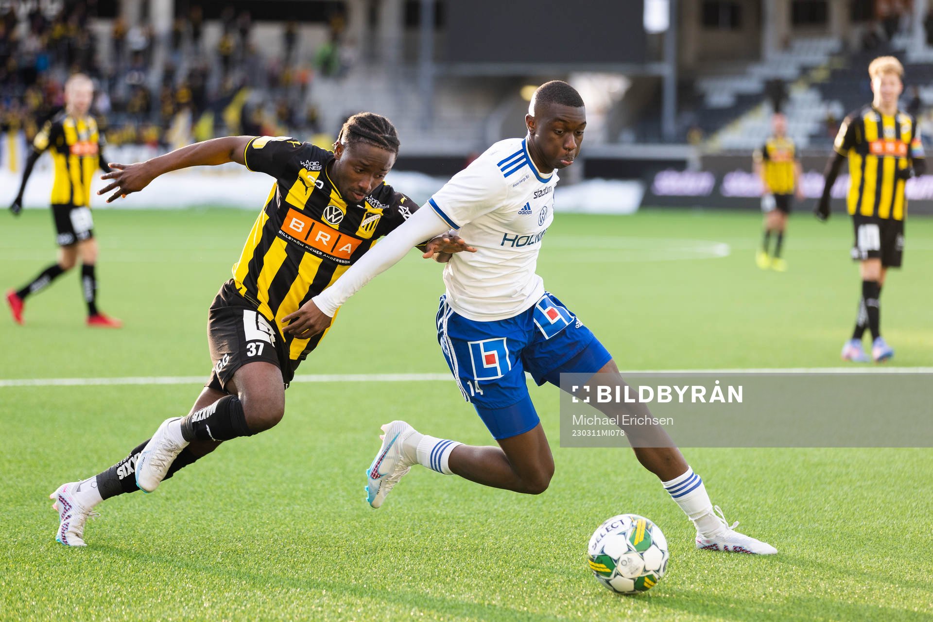 Häckens Ibrahim Sadiq och IFK Norrköpings Yahya Kalley