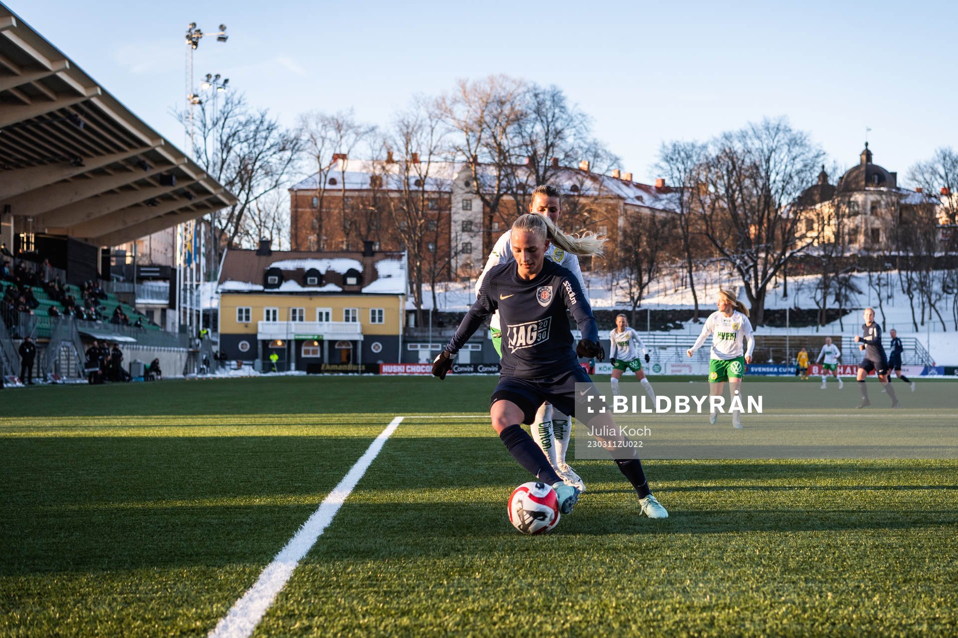 Eskilstunas Astrid Larsson och Hammarbys Thea Sørbo