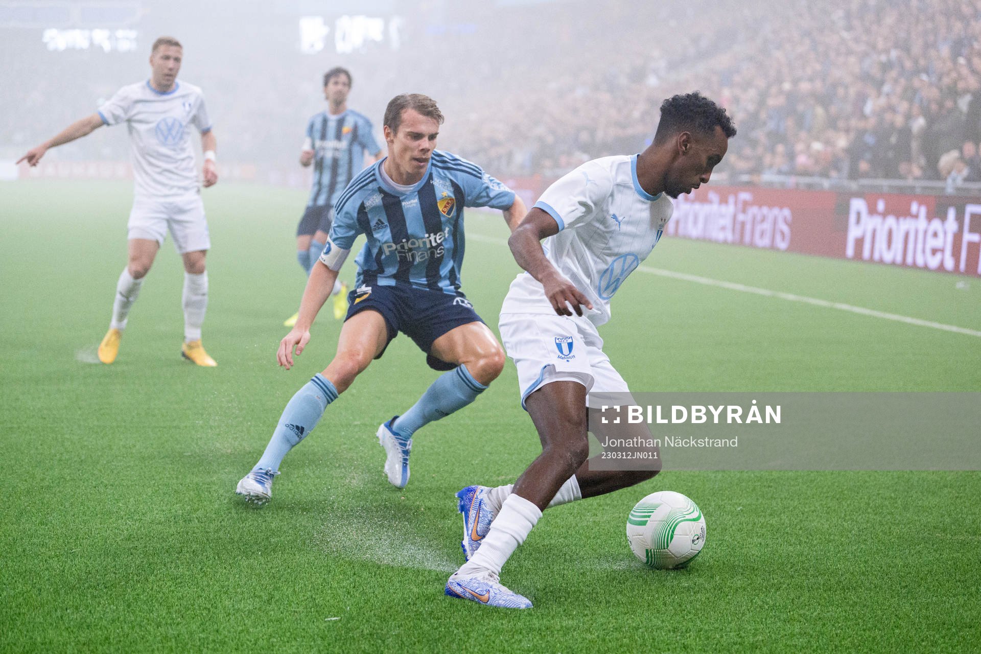 Djurgårdens Elias Andersson och Malmö FFs Taha Ali