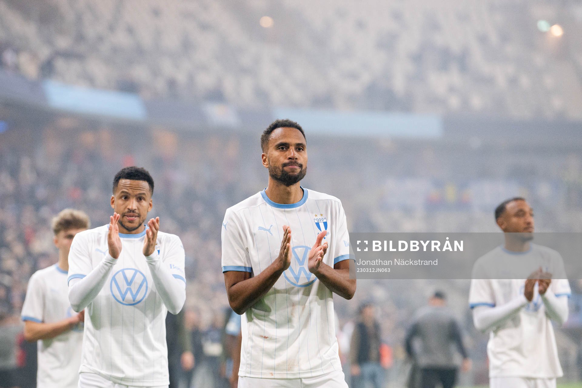 Malmö FFs Isaac Kiese Thelin deppar