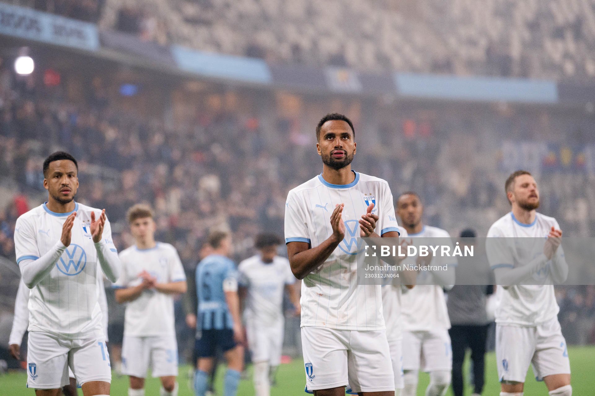 Malmö FFs Isaac Kiese Thelin deppar