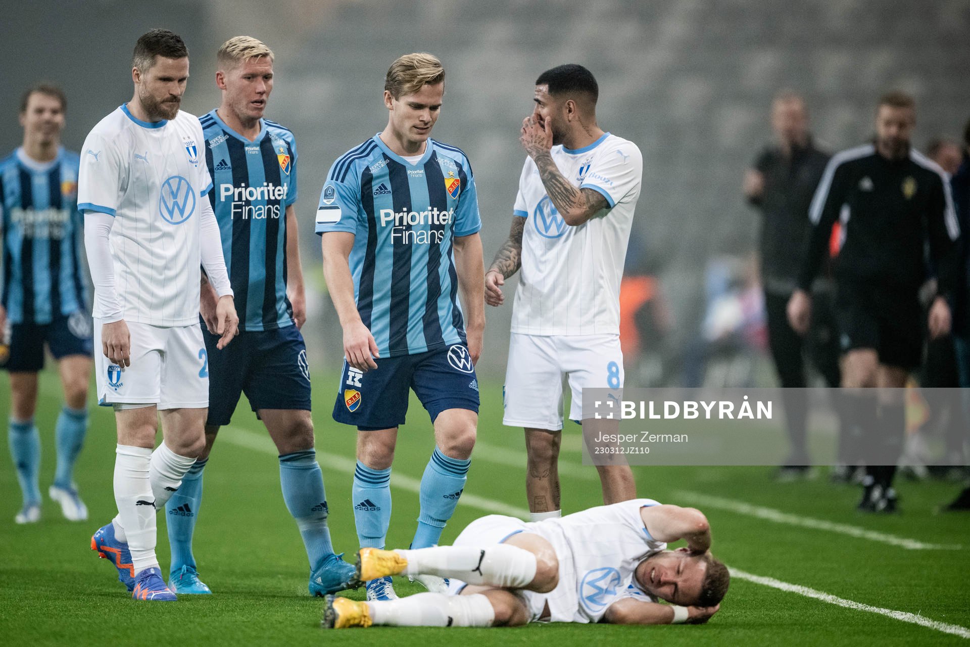 Djurgårdens Hampus Finndell och Malmö FFs Anton Tinnerholm