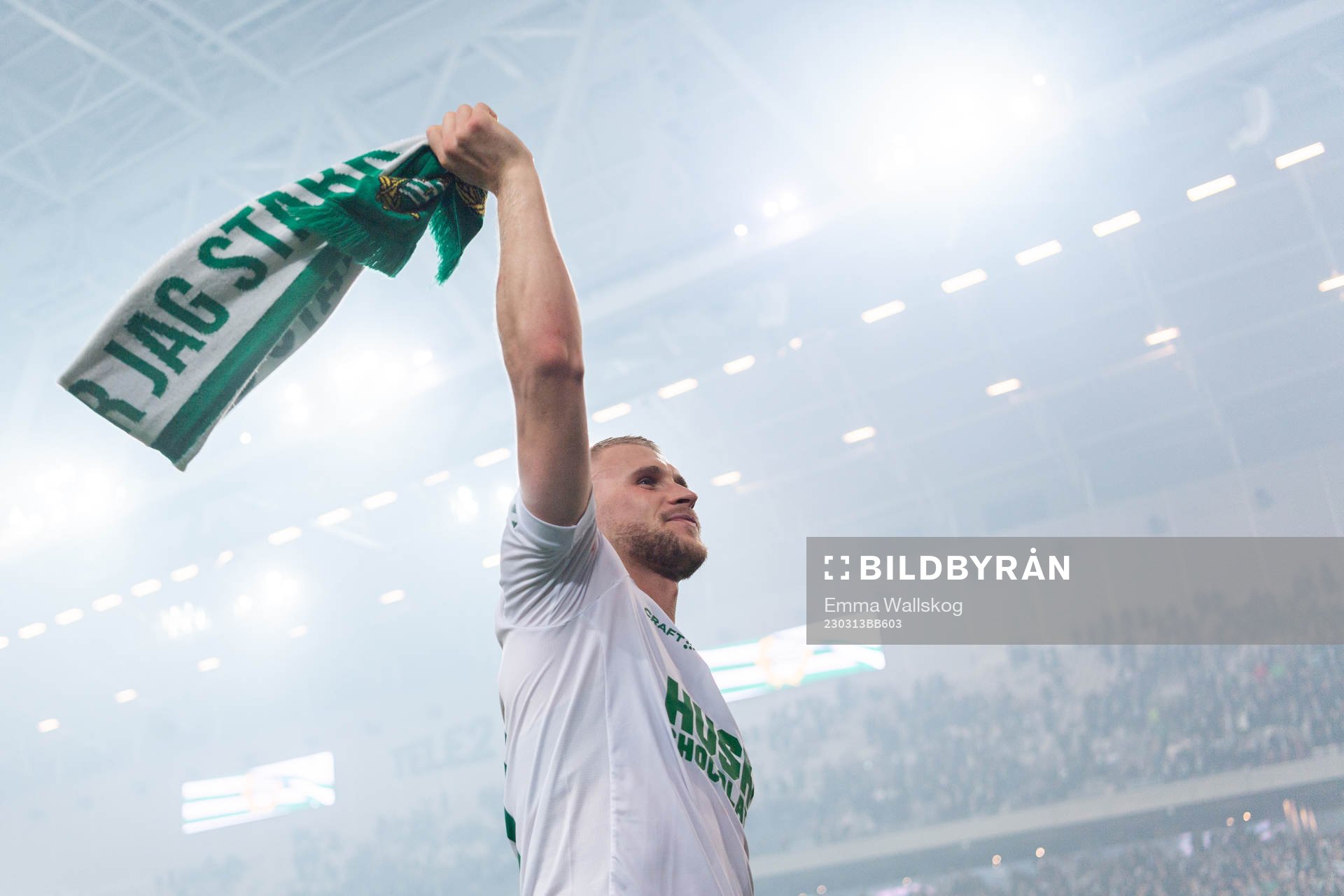 Hammarbys Simon Strand  jublar